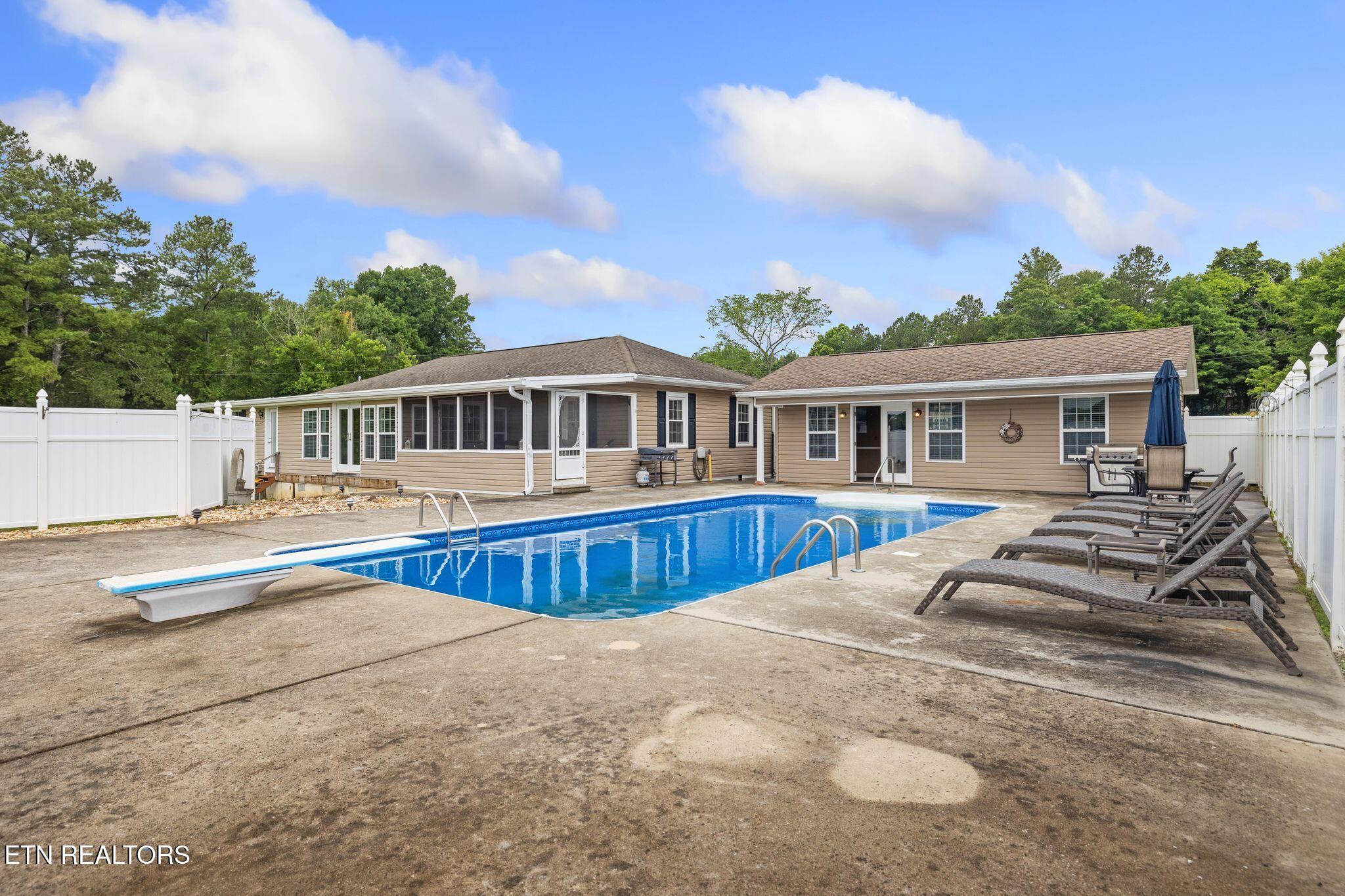 871 SE Kile Lake Road Cleveland TN 37323