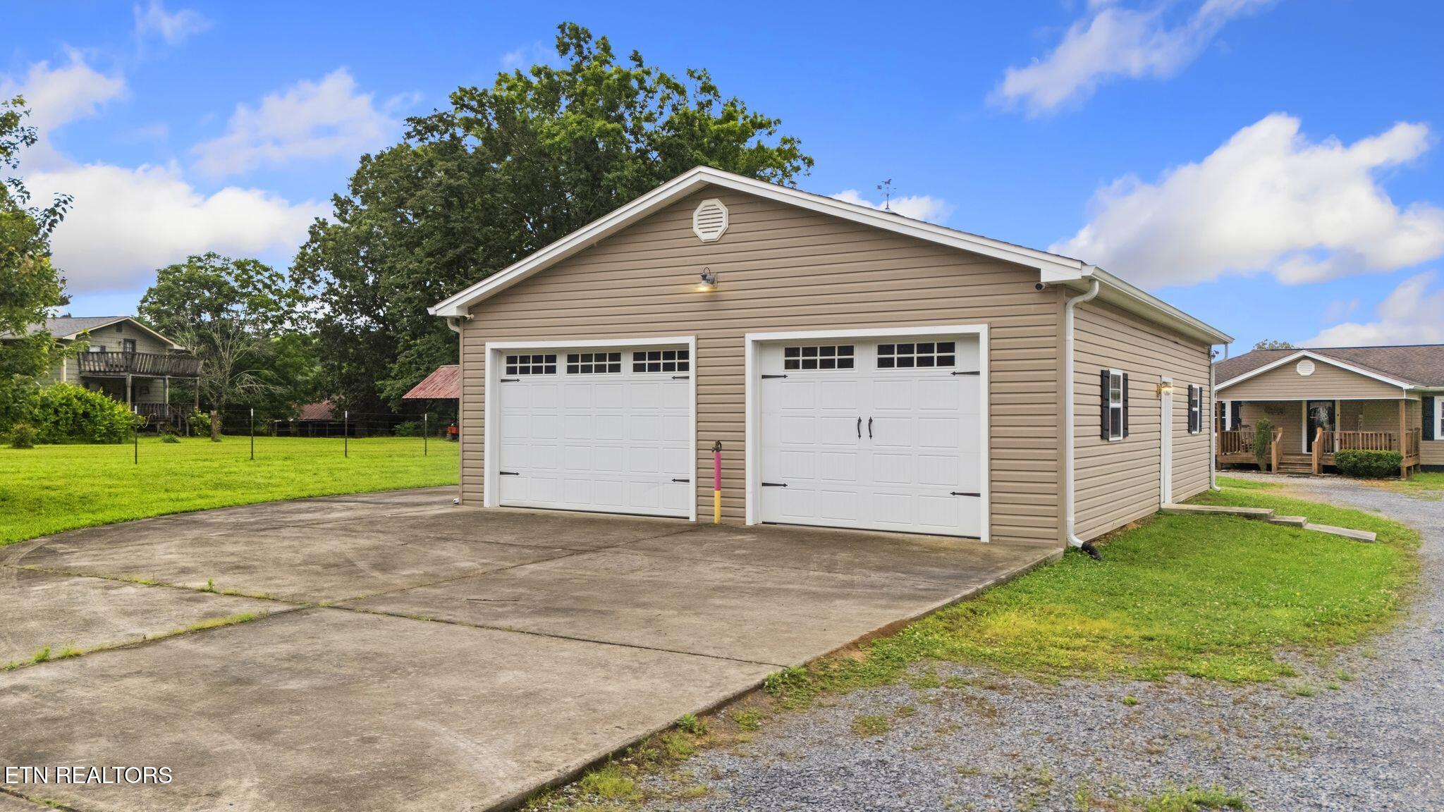 871 SE Kile Lake Road Cleveland TN 37323