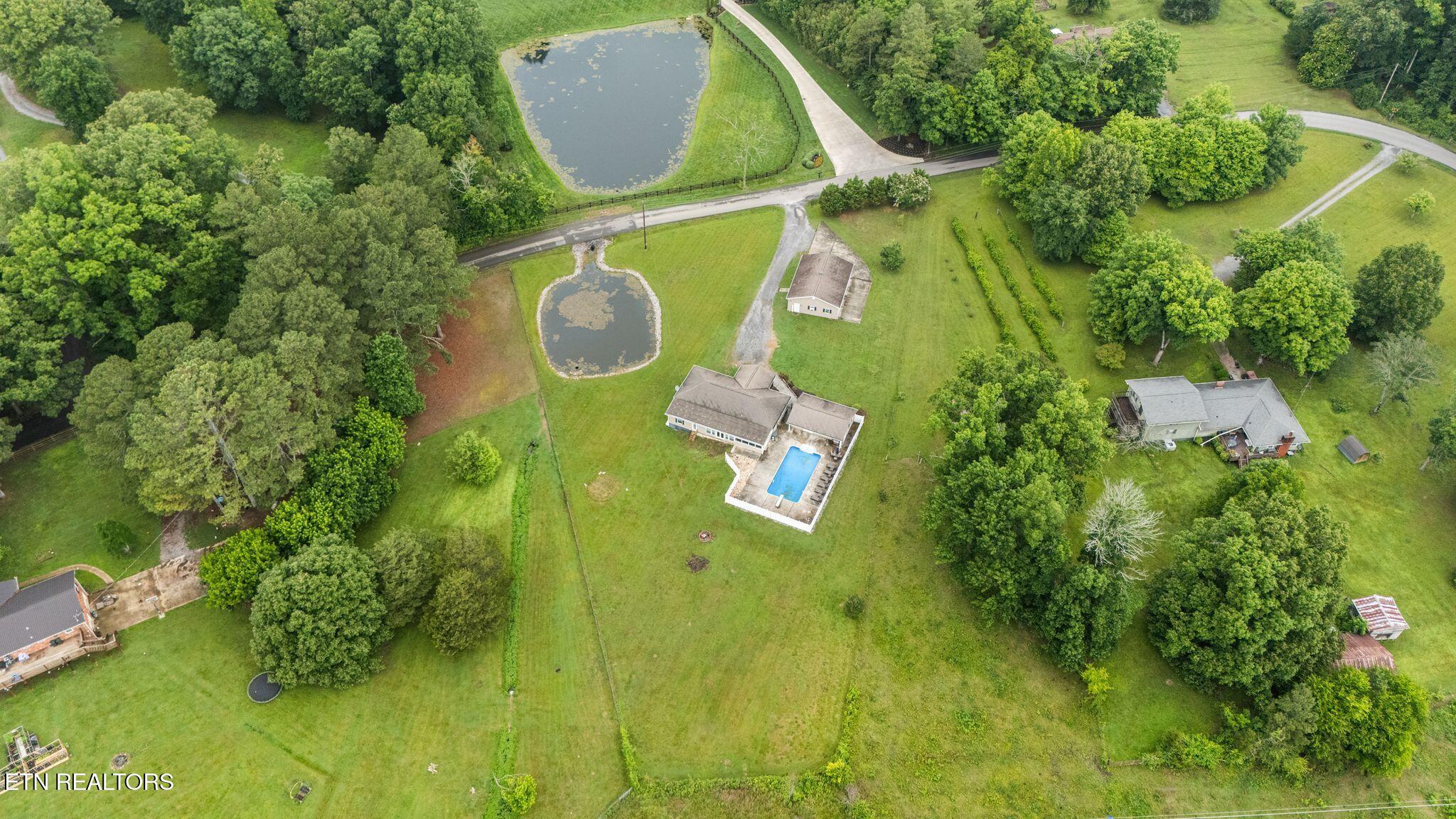 871 SE Kile Lake Road Cleveland TN 37323