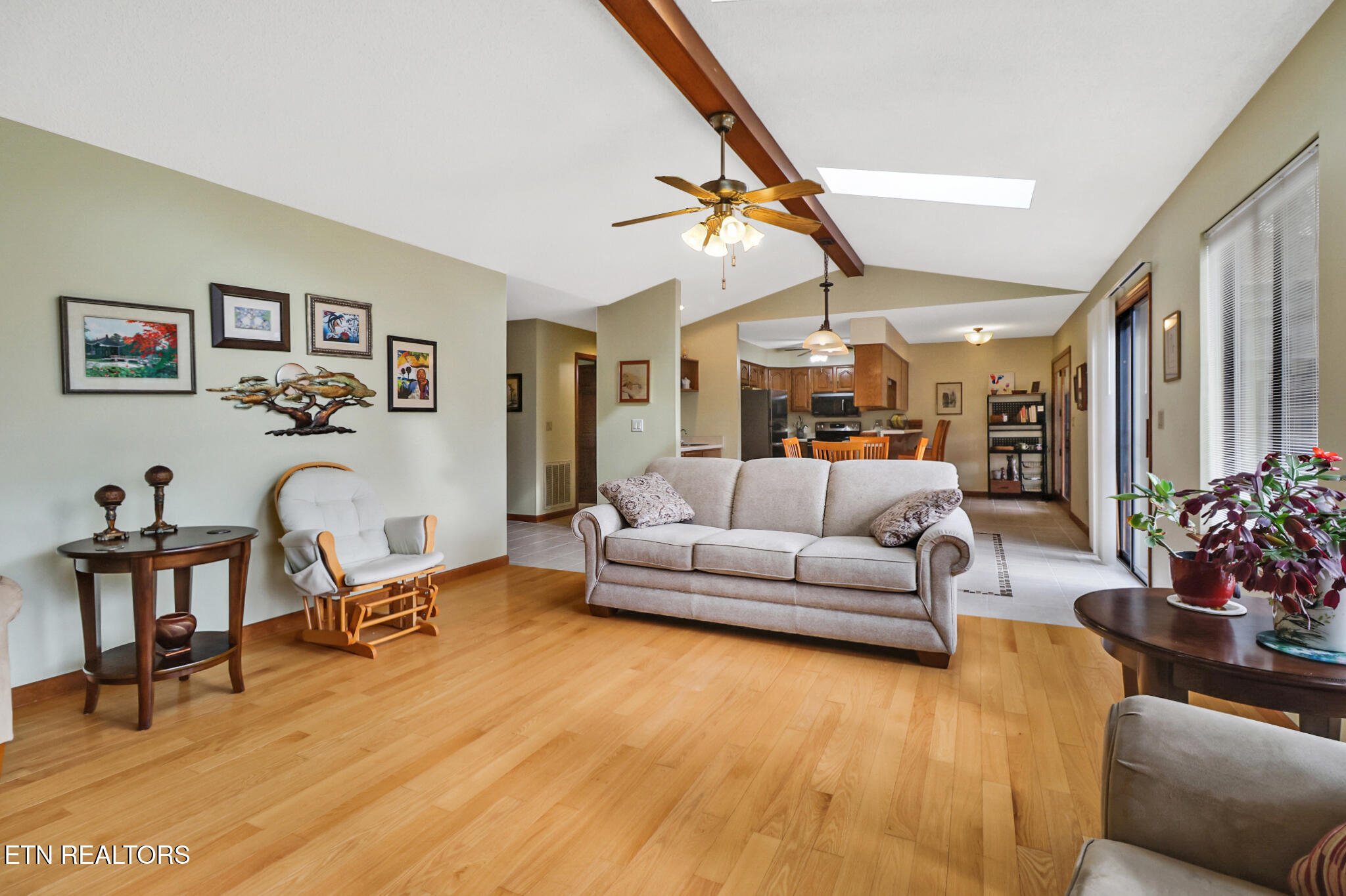 31 Kingsboro Lane Crossville TN 38558