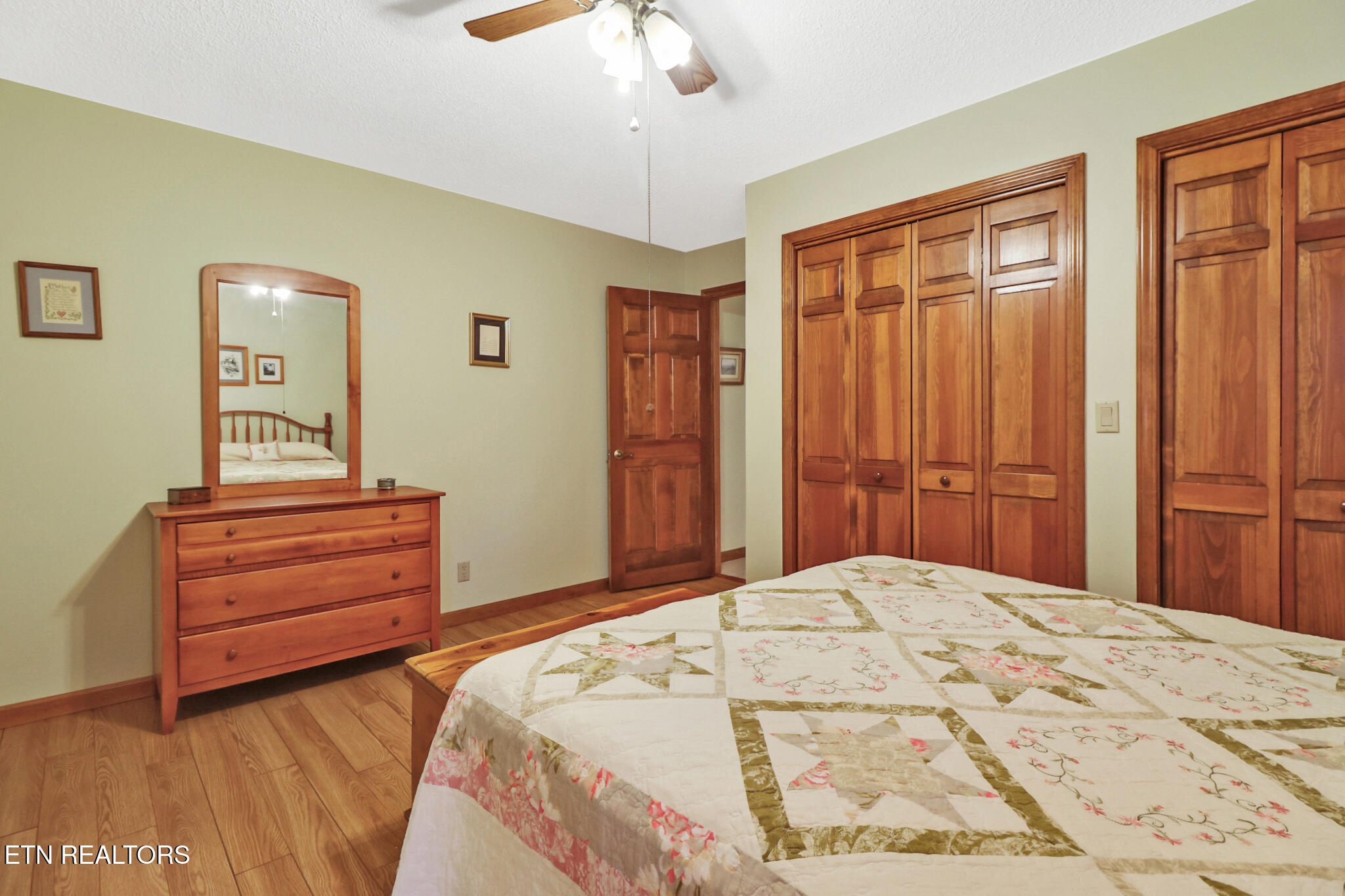 31 Kingsboro Lane Crossville TN 38558