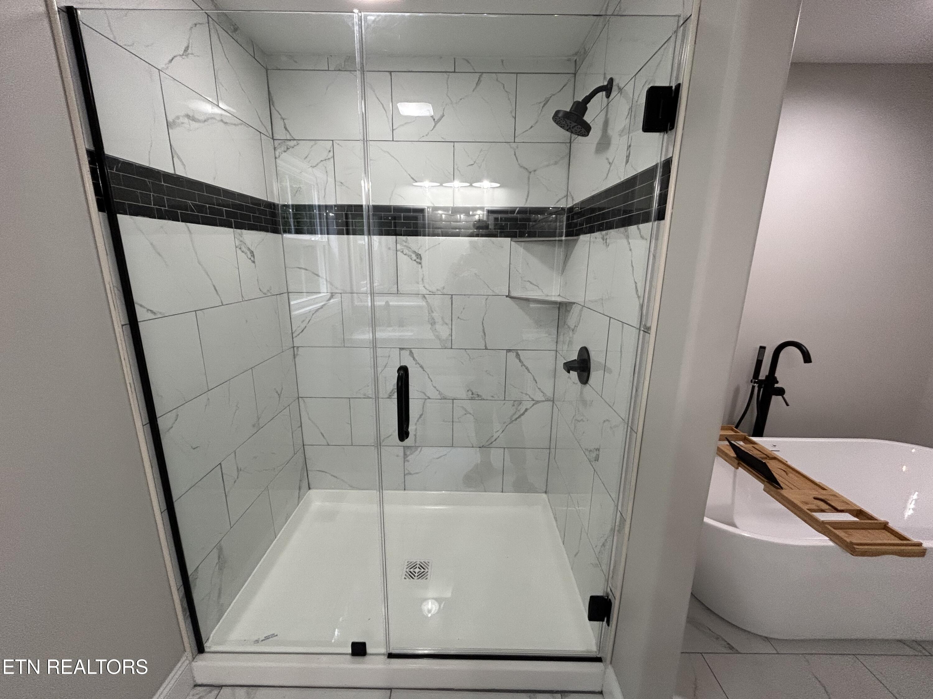 1137 Davidson Drive Monterey TN 38574