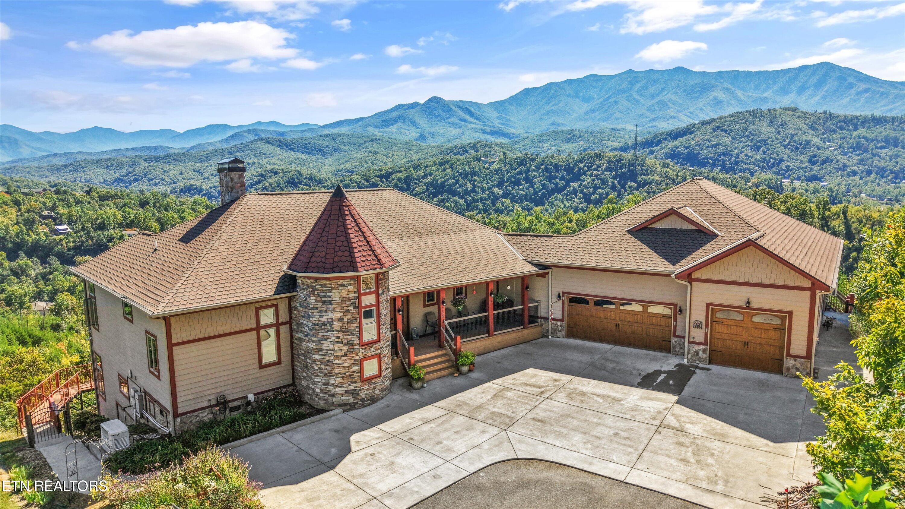 706 Nocks Drive Gatlinburg TN 37738