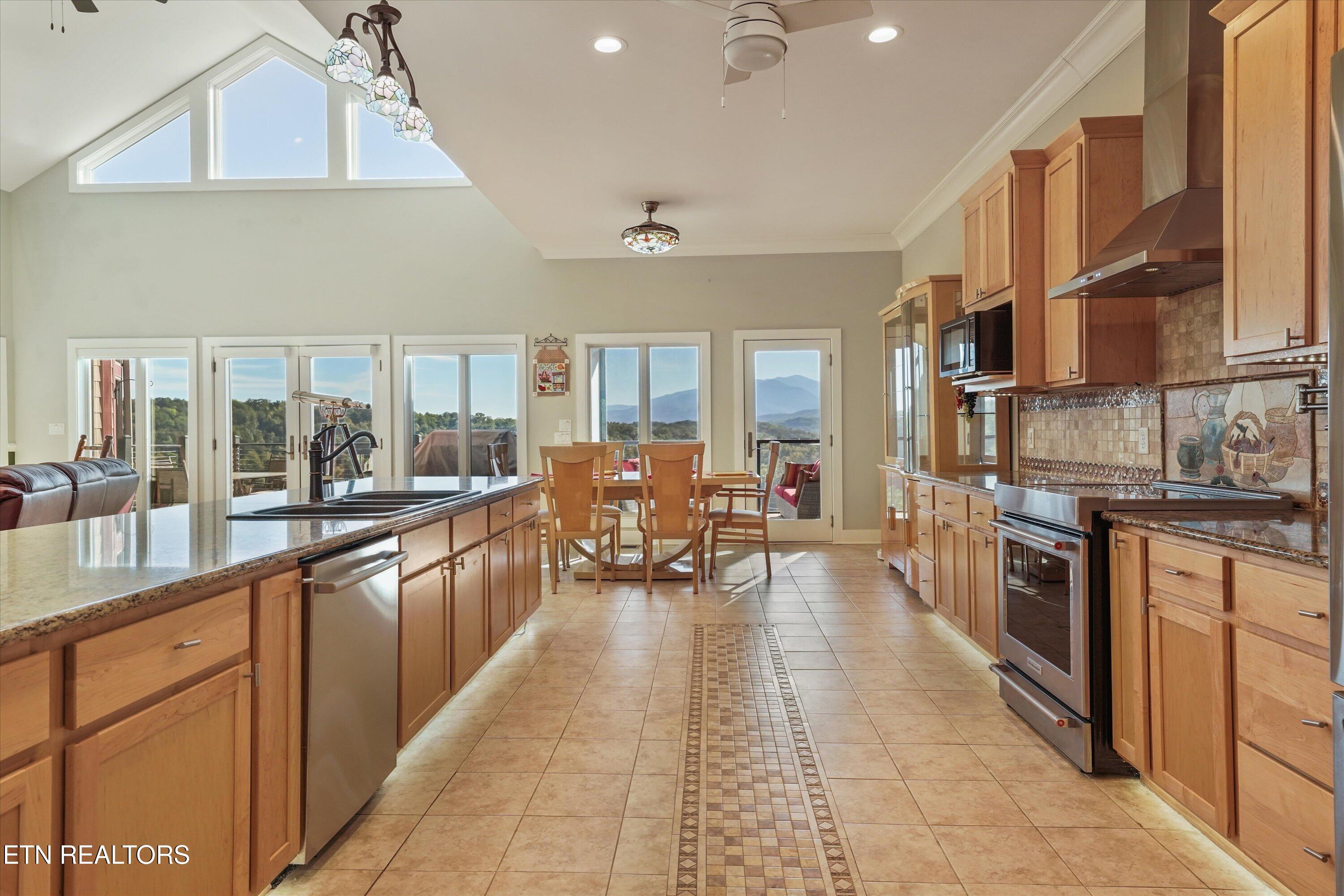 706 Nocks Drive Gatlinburg TN 37738
