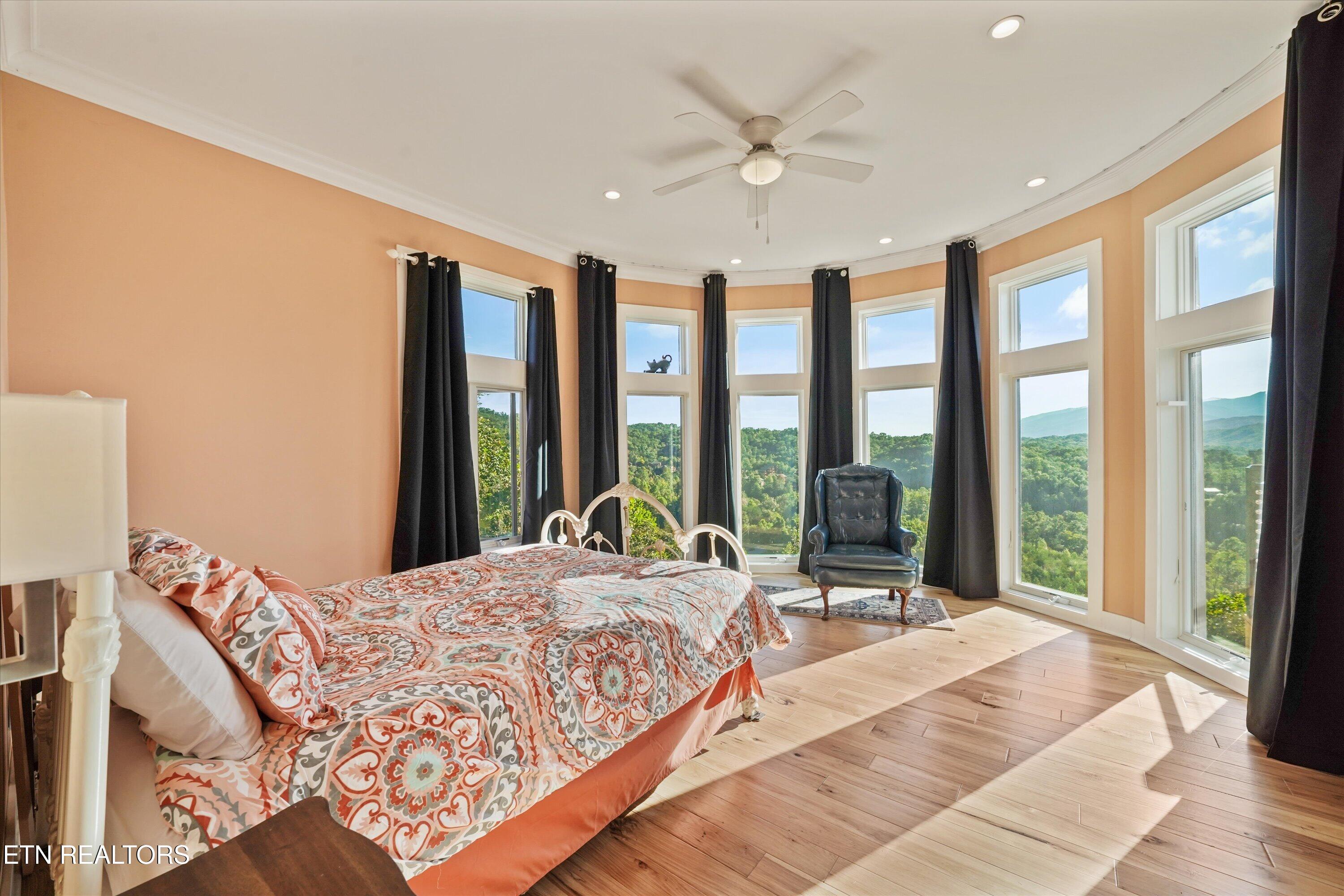 706 Nocks Drive Gatlinburg TN 37738