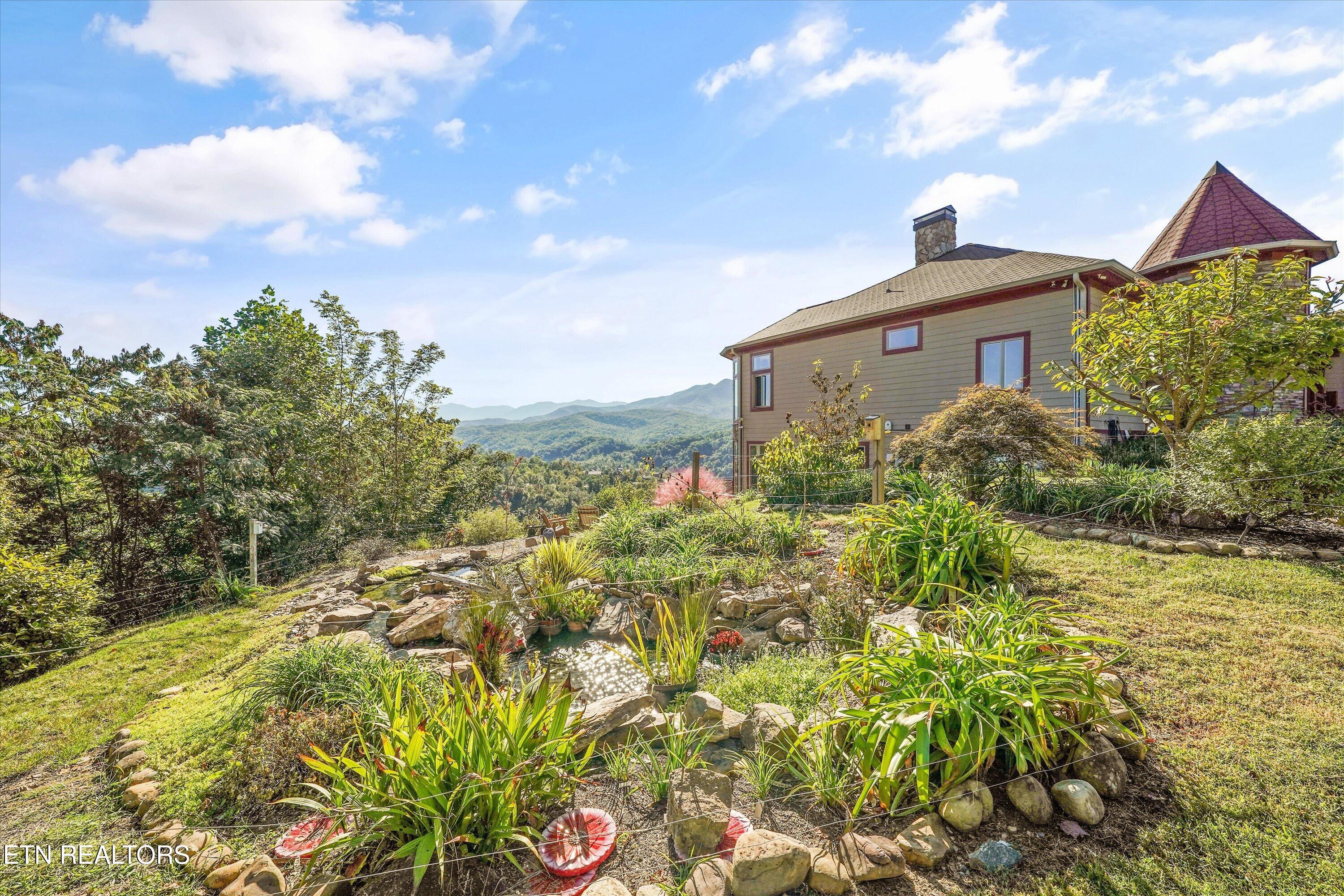706 Nocks Drive Gatlinburg TN 37738