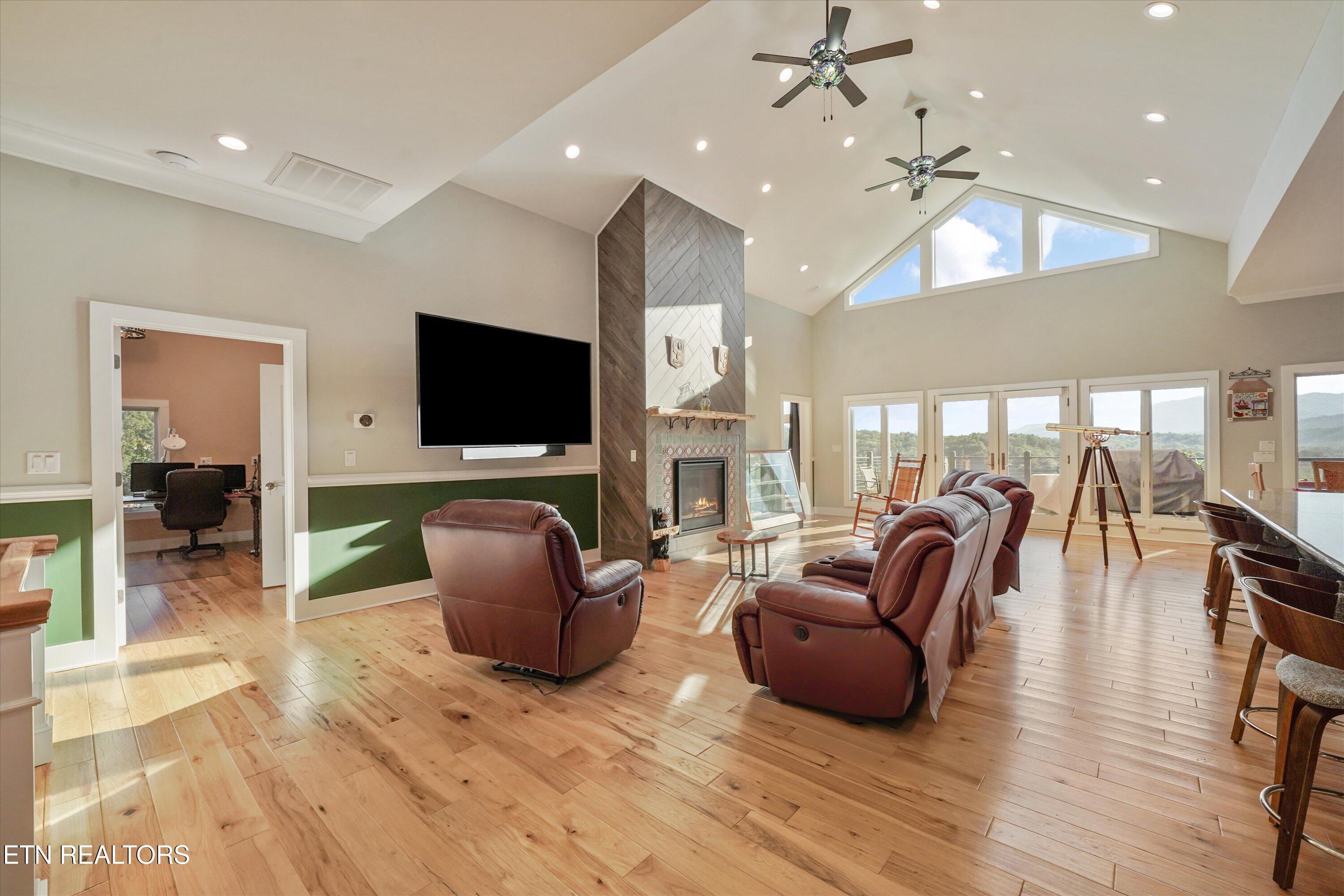 706 Nocks Drive Gatlinburg TN 37738