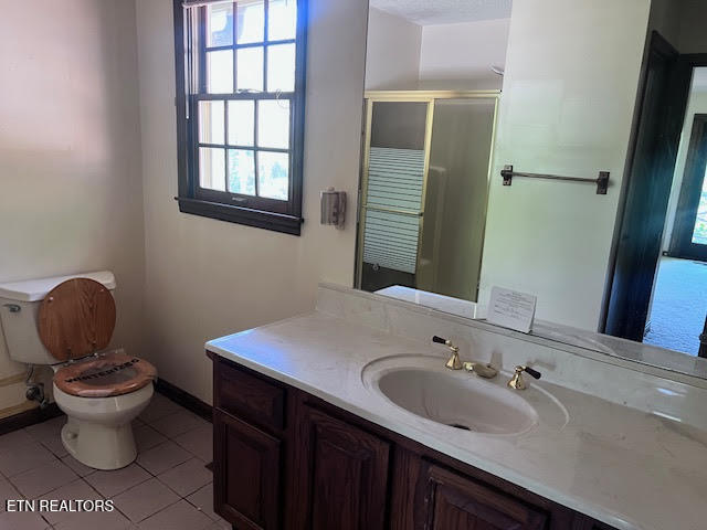 223 Saligugi Circle Loudon TN 37774