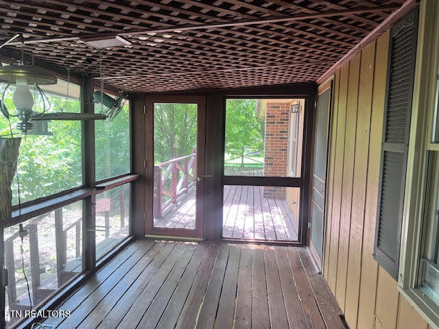 223 Saligugi Circle Loudon TN 37774