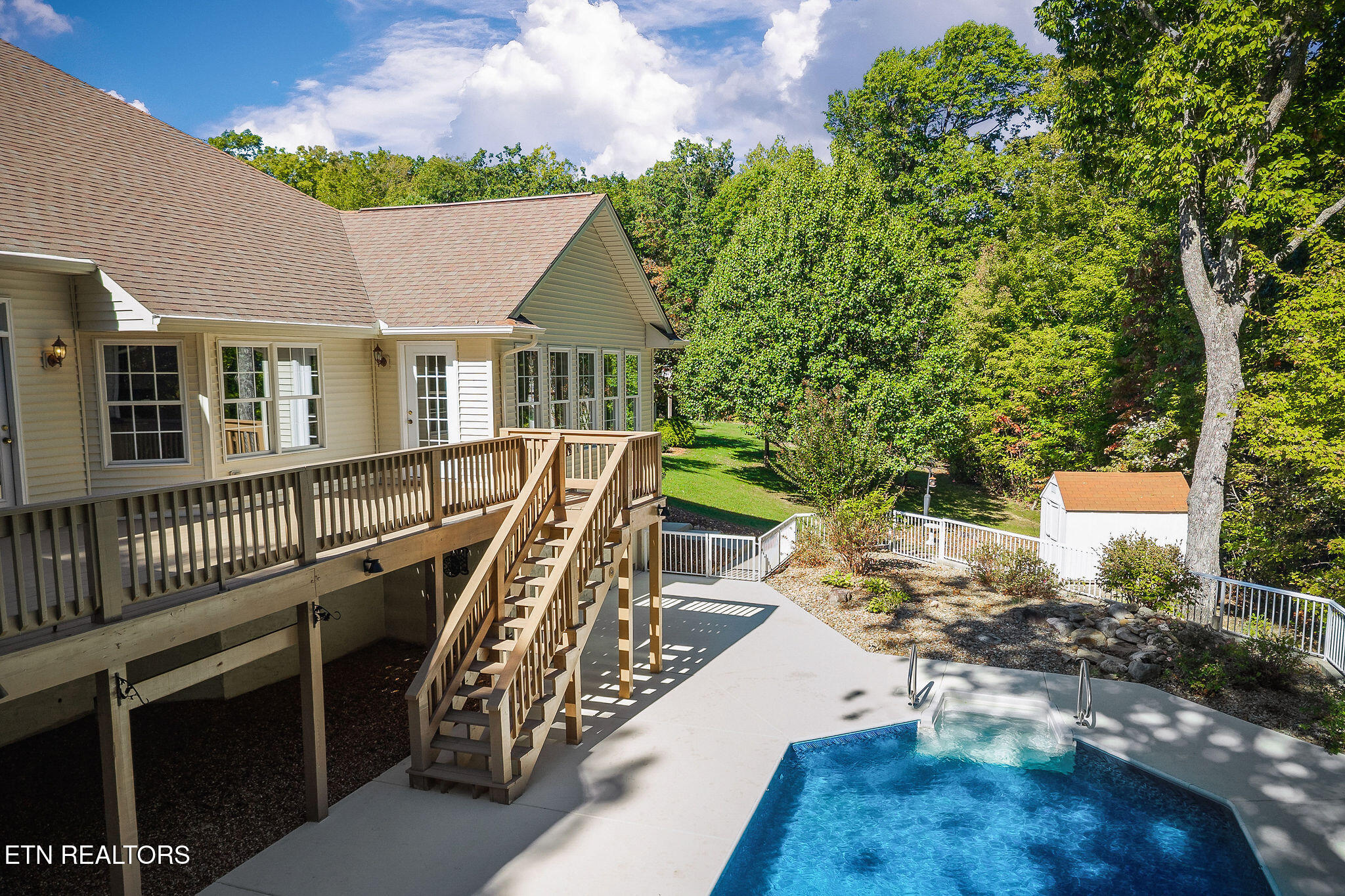 64 Cedar Ridge Court Fairfield Glade TN 38558