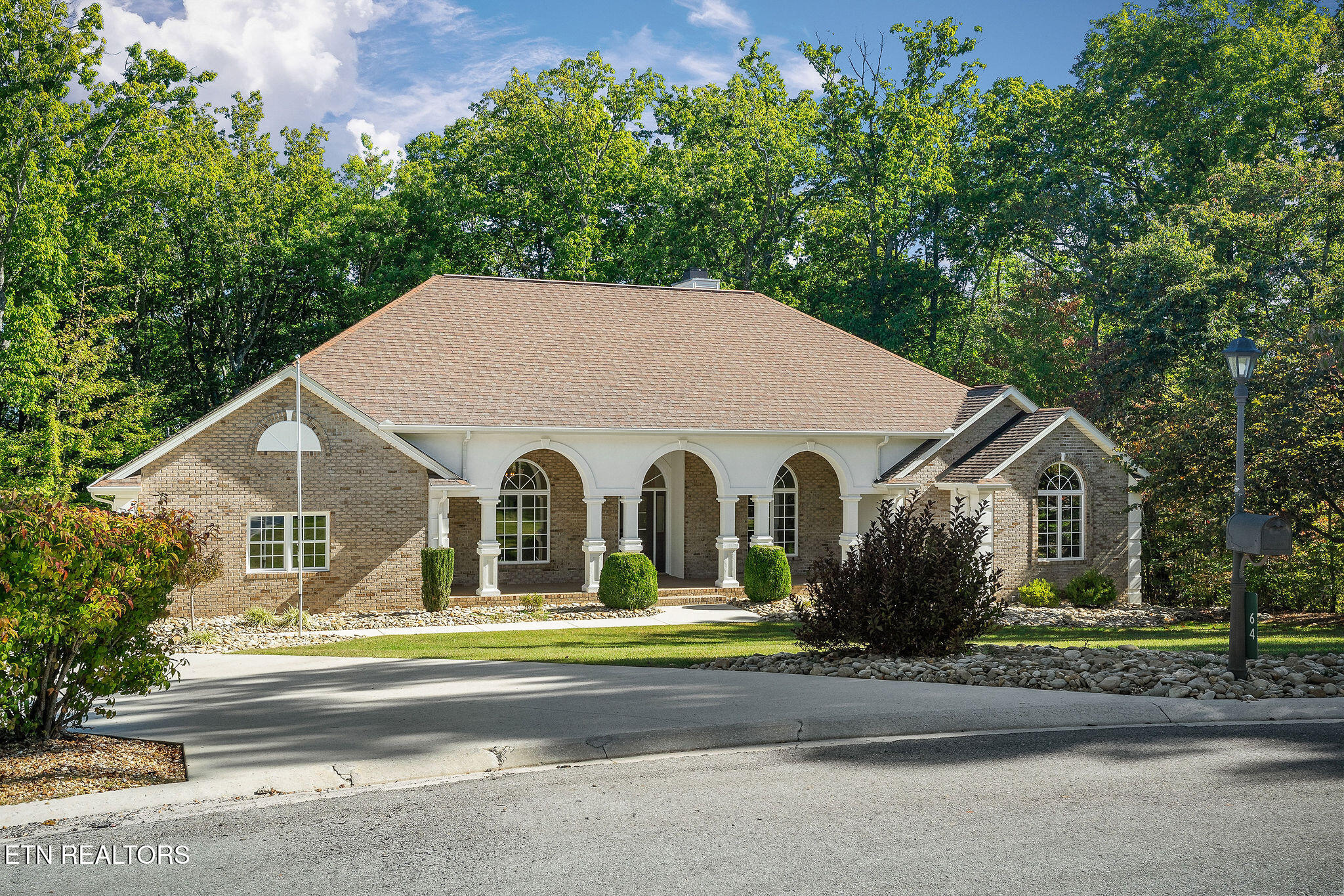 64 Cedar Ridge Court Fairfield Glade TN 38558