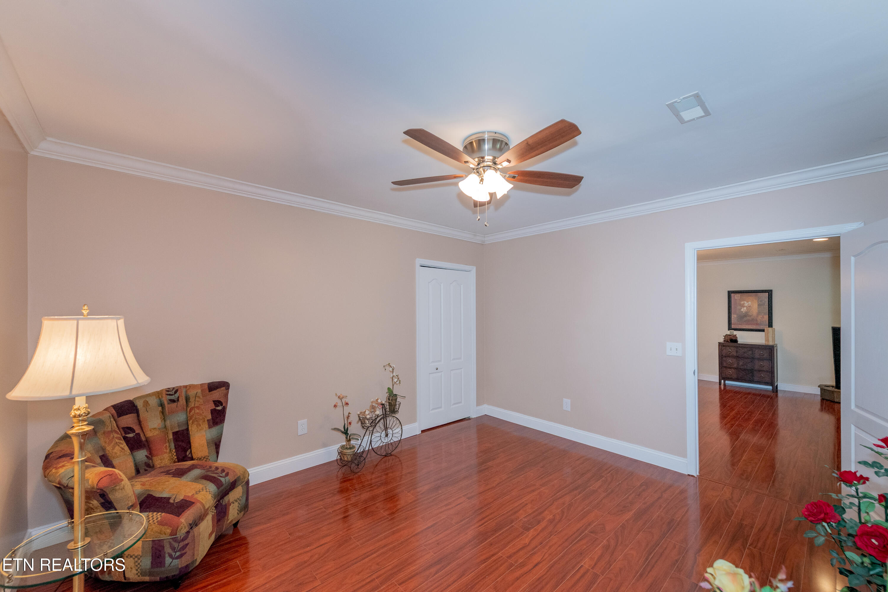 122 Tuhdegwa Way Loudon TN 37774