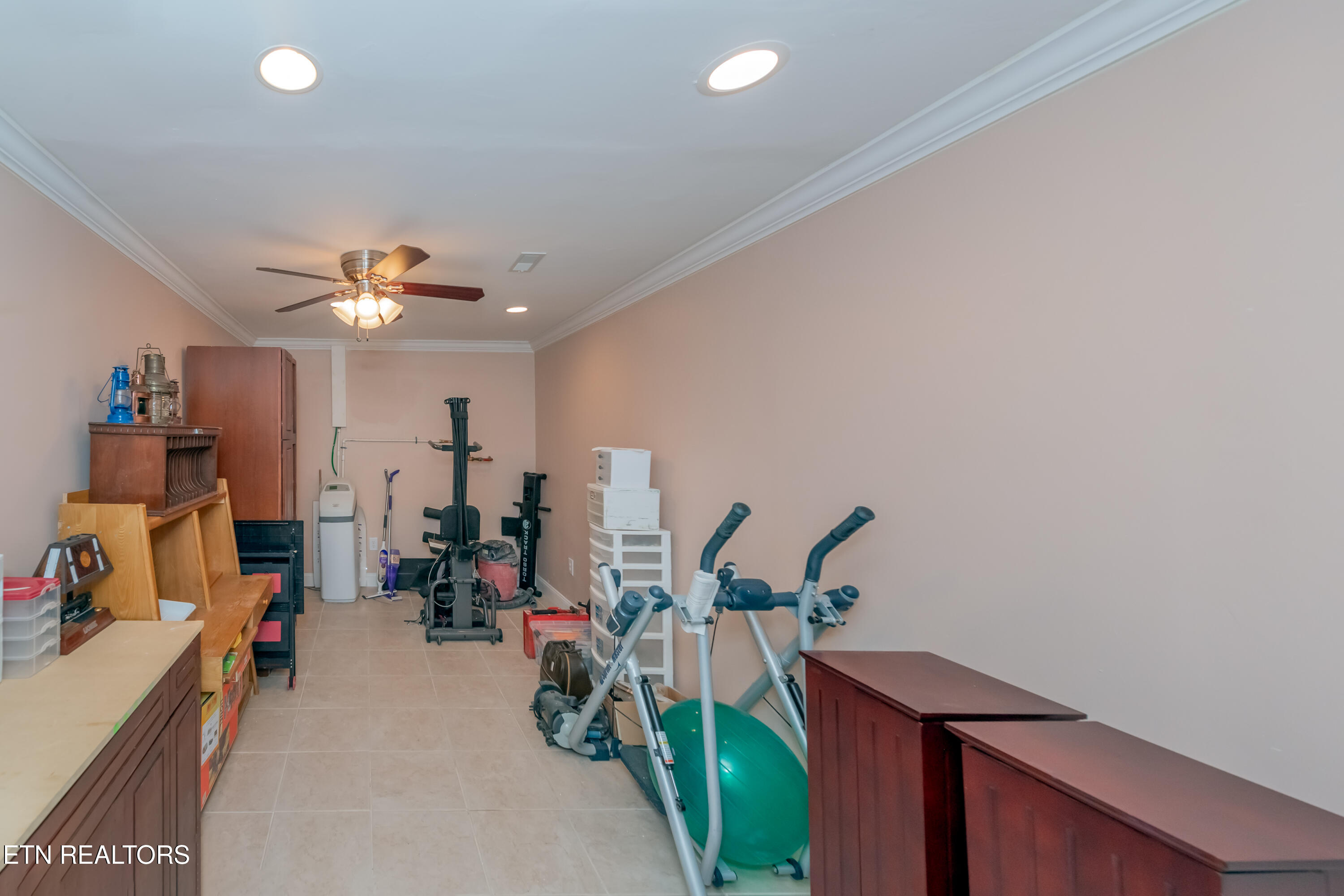 122 Tuhdegwa Way Loudon TN 37774
