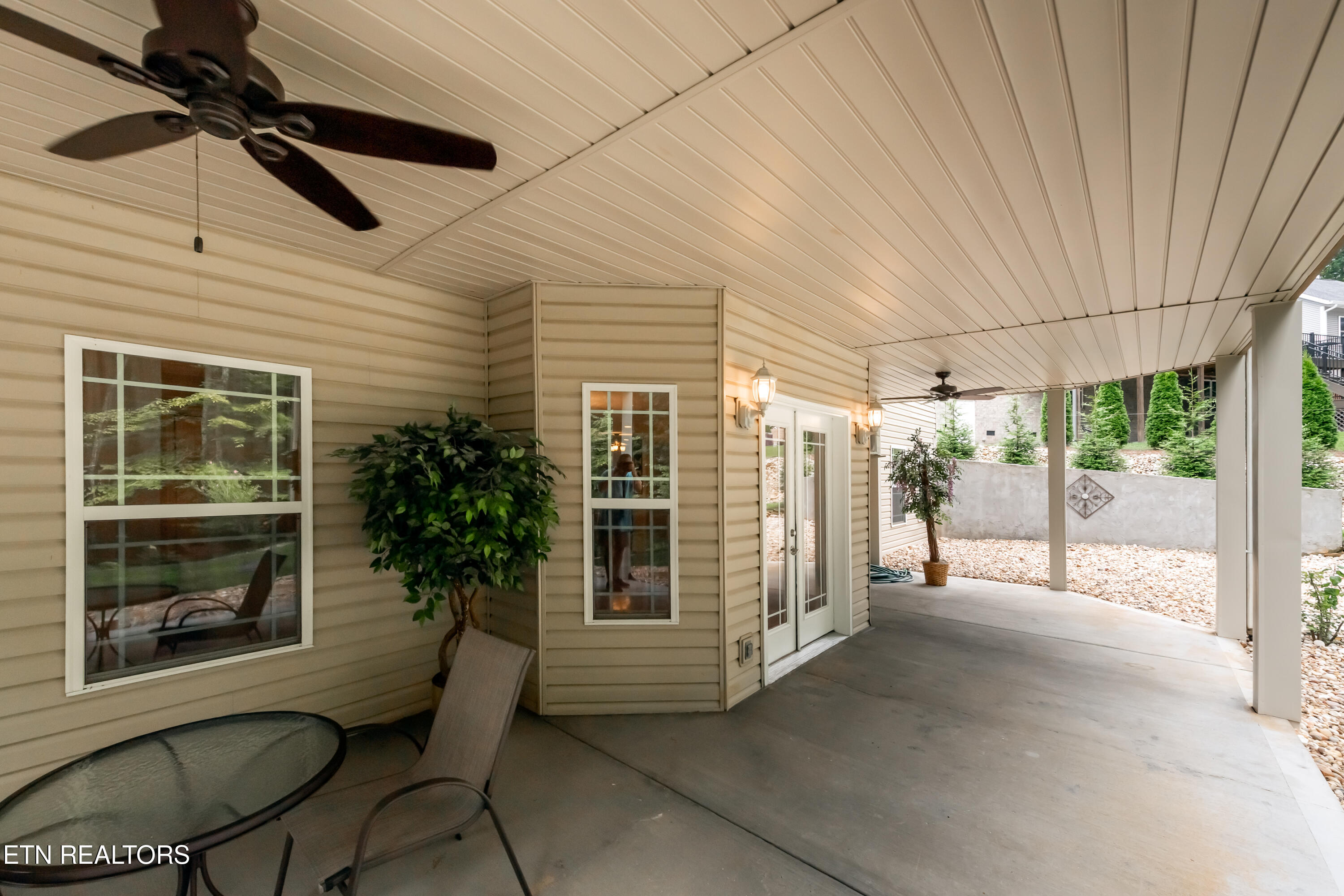 122 Tuhdegwa Way Loudon TN 37774