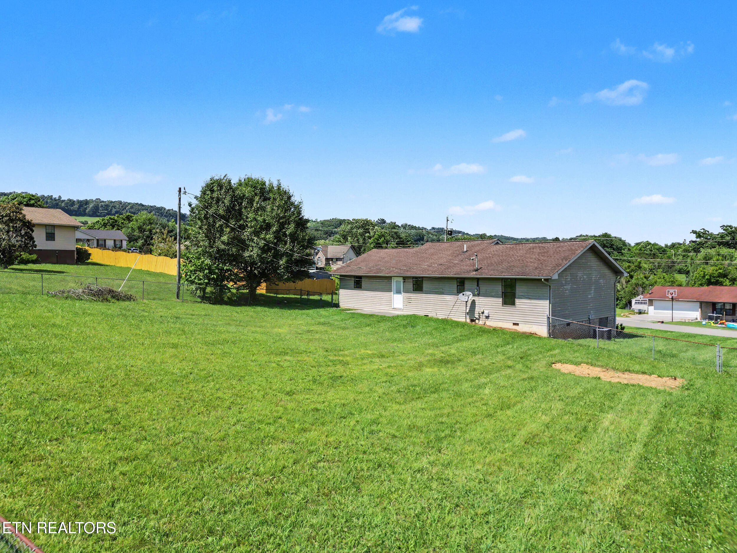 123 Cross Creek Road Maynardville TN 37807