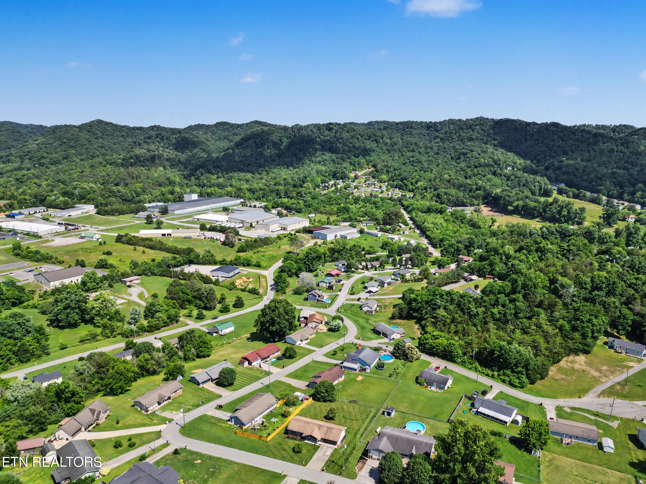 123 Cross Creek Road Maynardville TN 37807