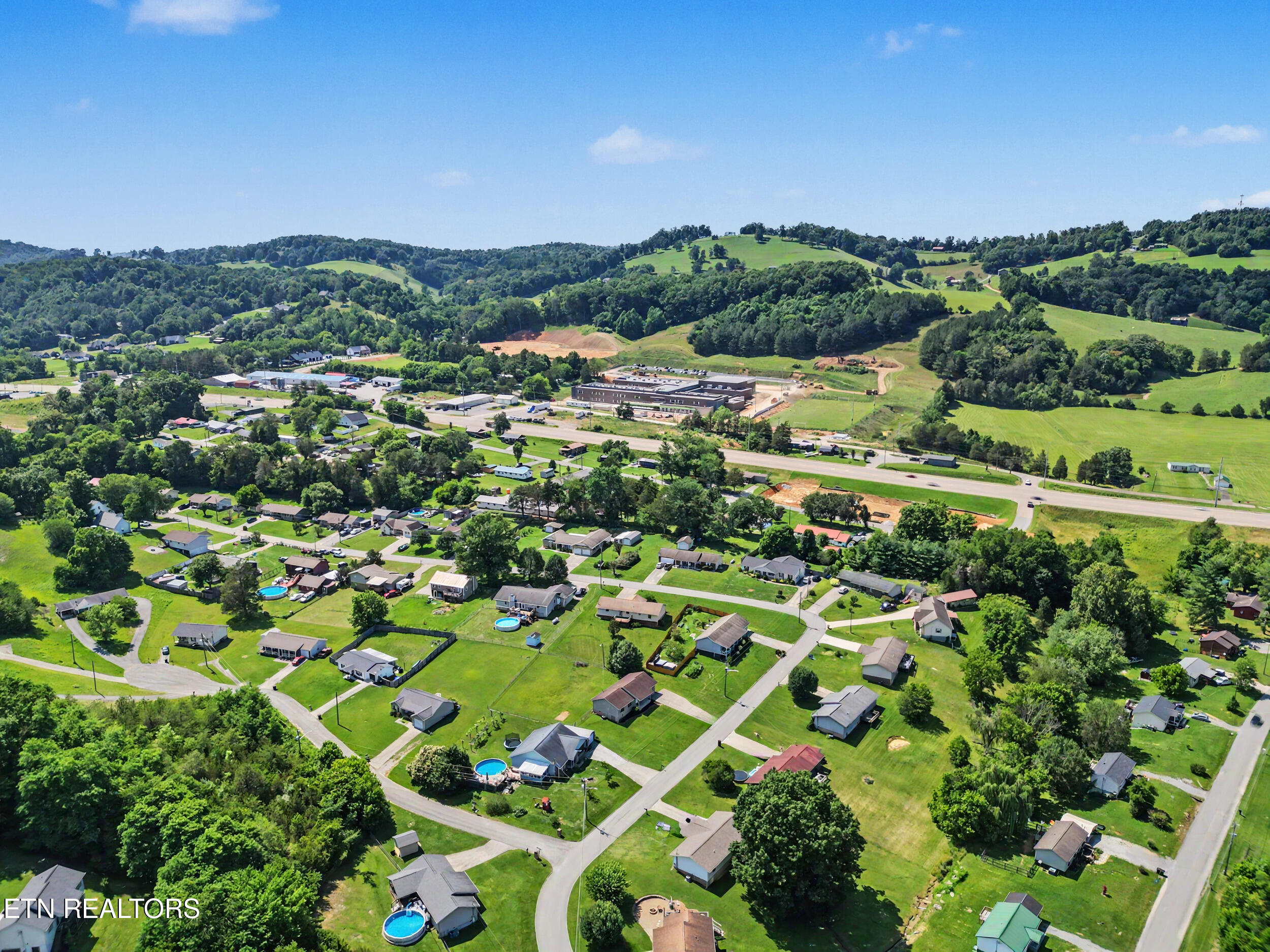 123 Cross Creek Road Maynardville TN 37807