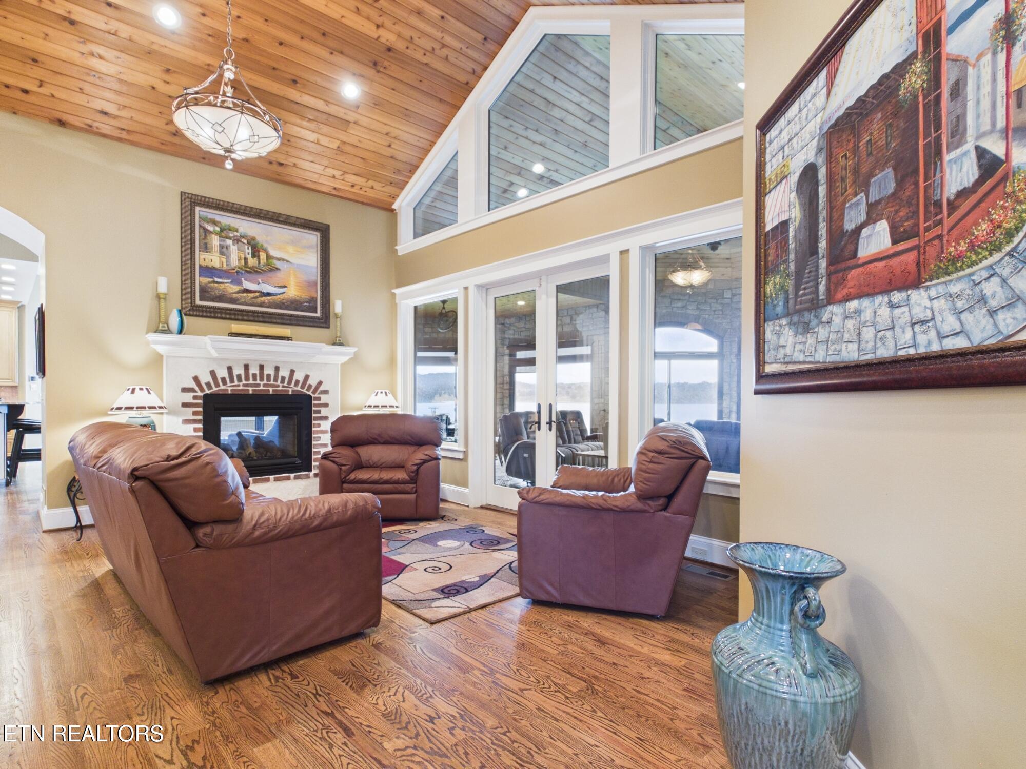 410 Cayuga Drive Loudon TN 37774