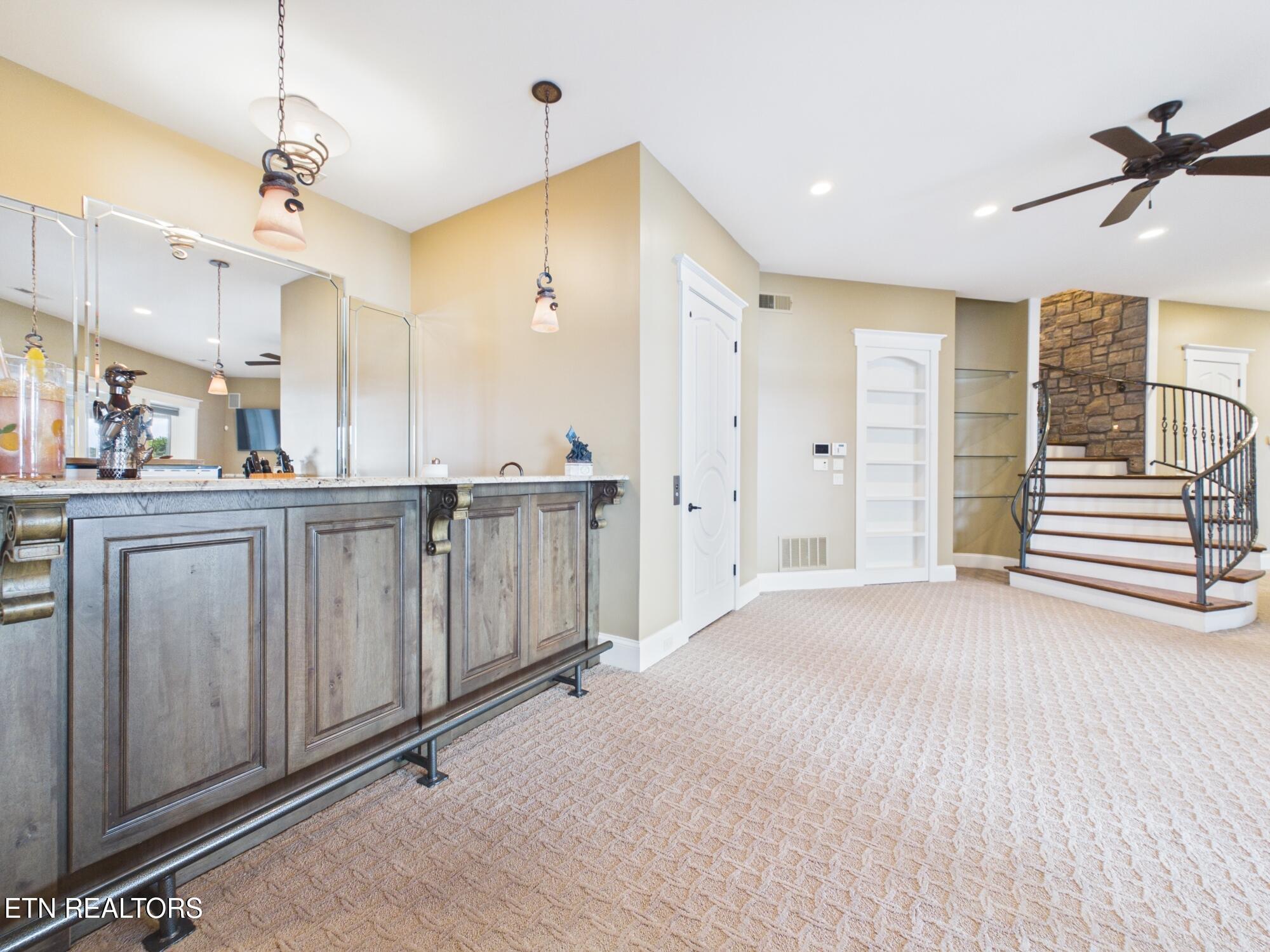 410 Cayuga Drive Loudon TN 37774