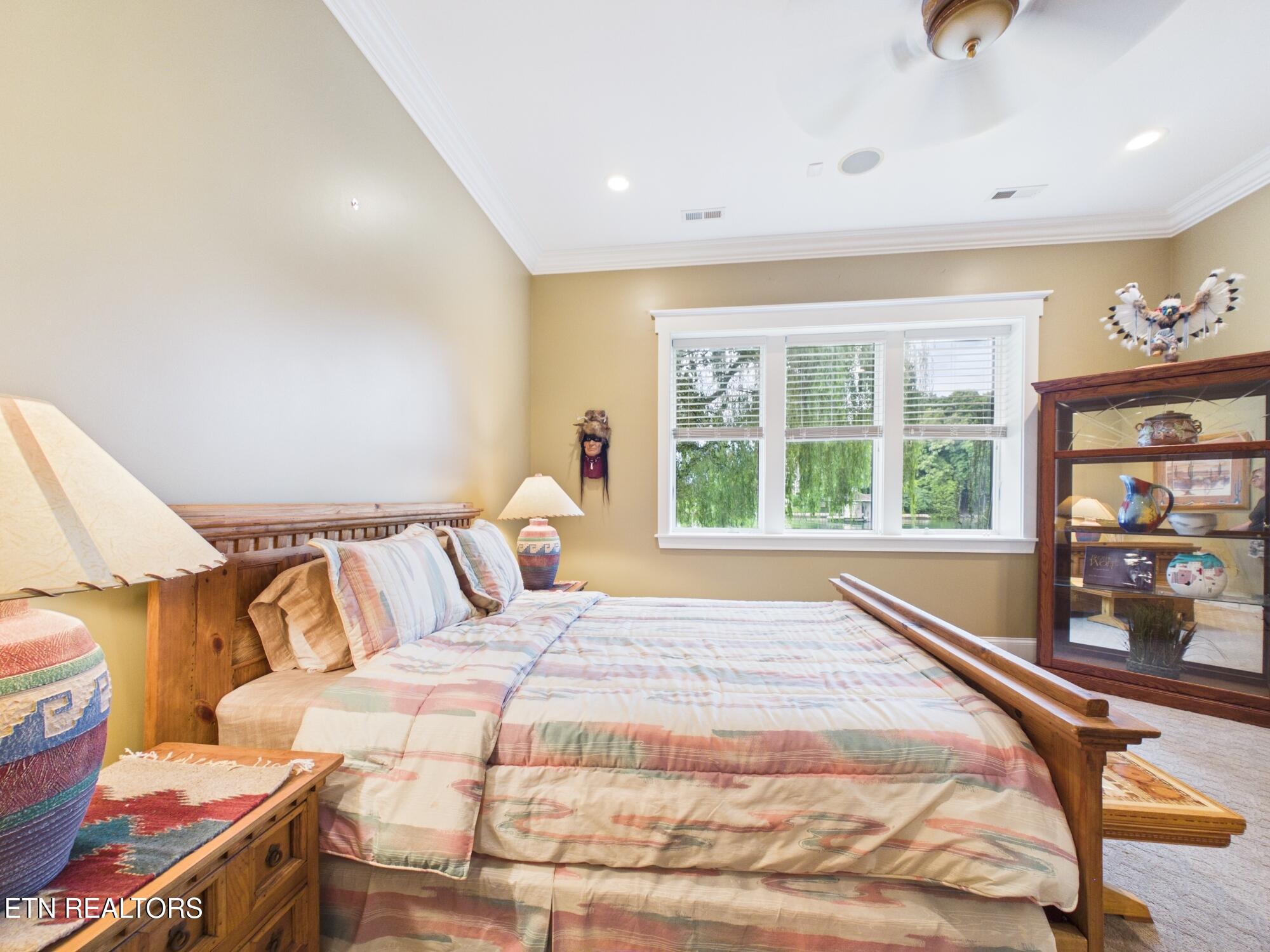 410 Cayuga Drive Loudon TN 37774