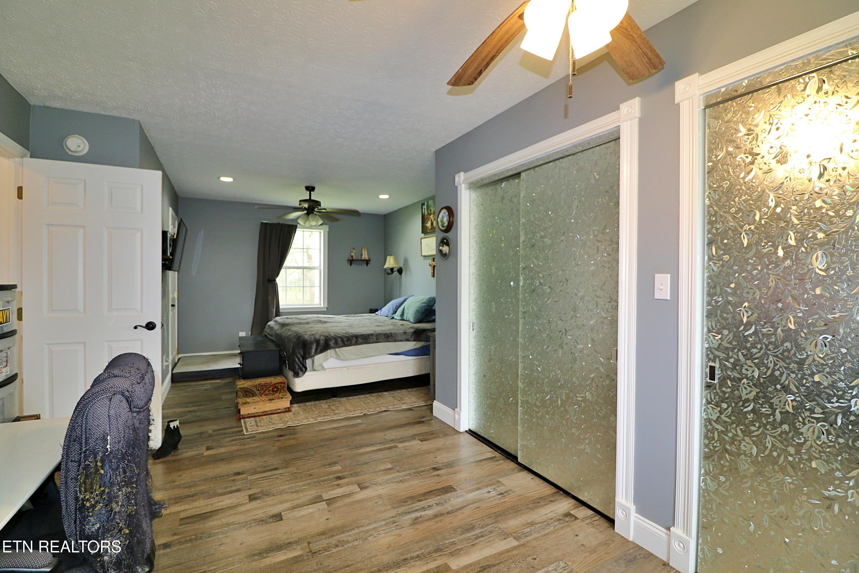 720 Cooper Lake Road Oneida TN 37841