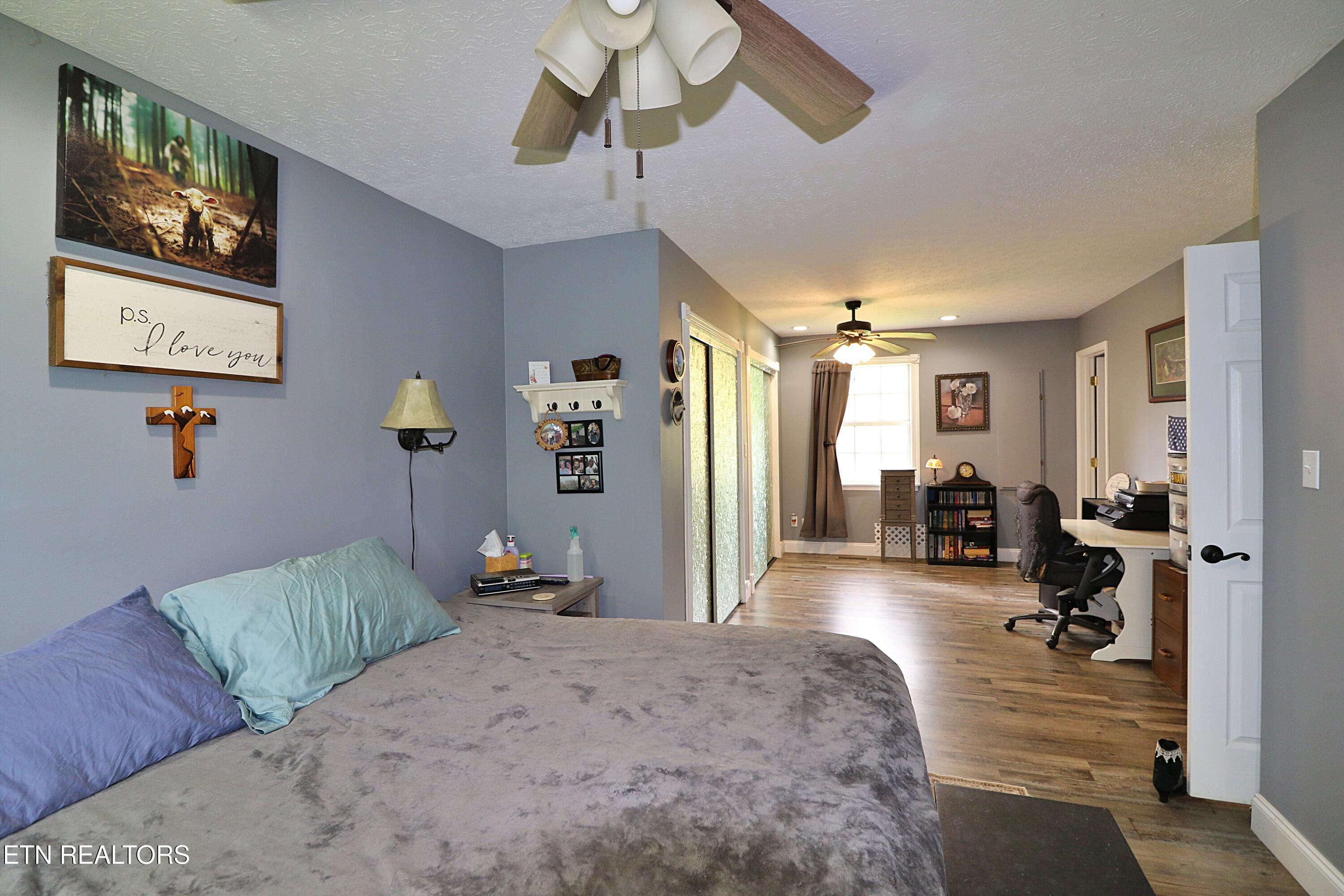 720 Cooper Lake Road Oneida TN 37841