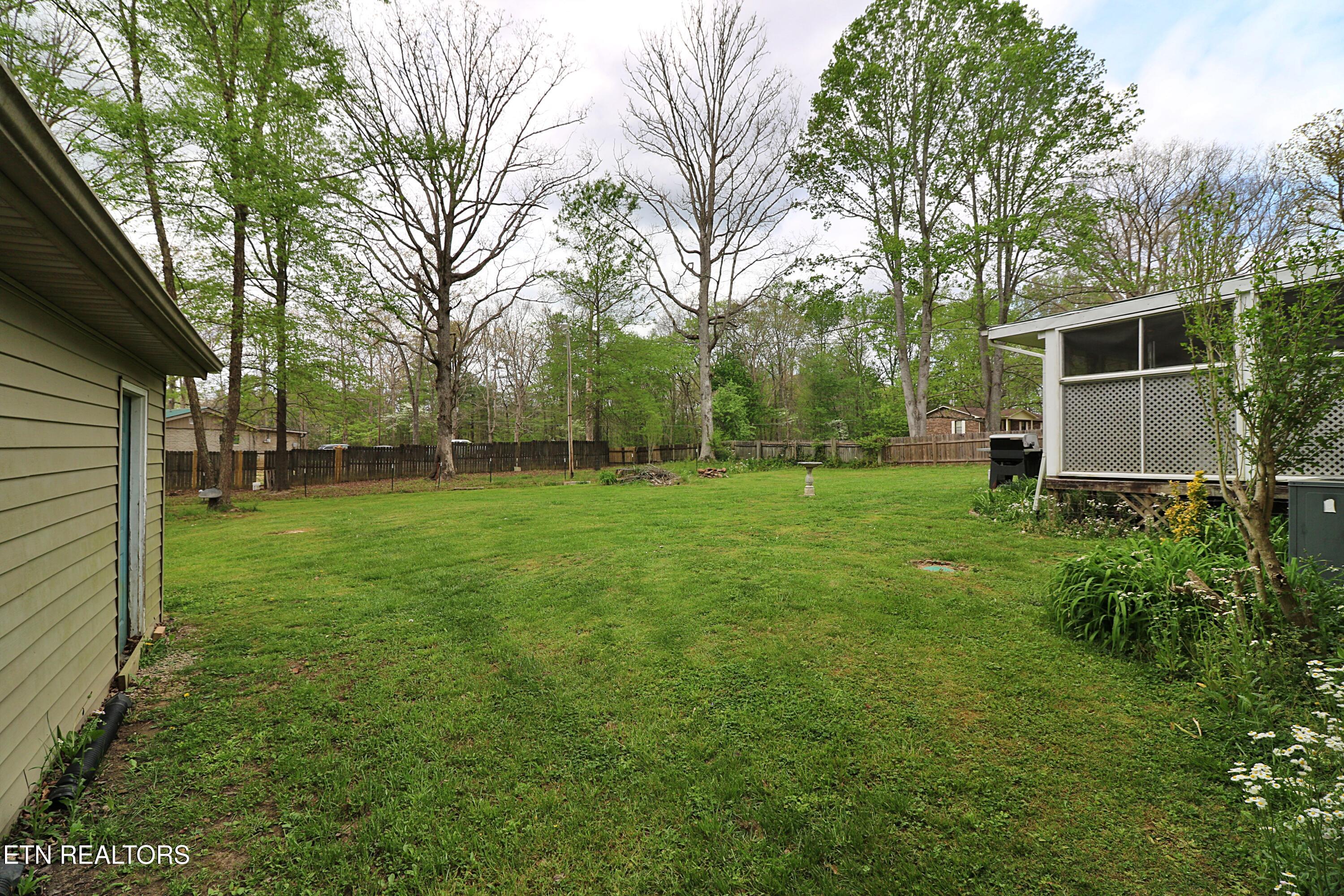 720 Cooper Lake Road Oneida TN 37841