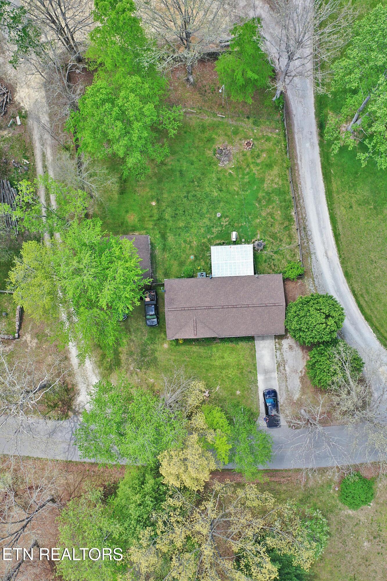 720 Cooper Lake Road Oneida TN 37841