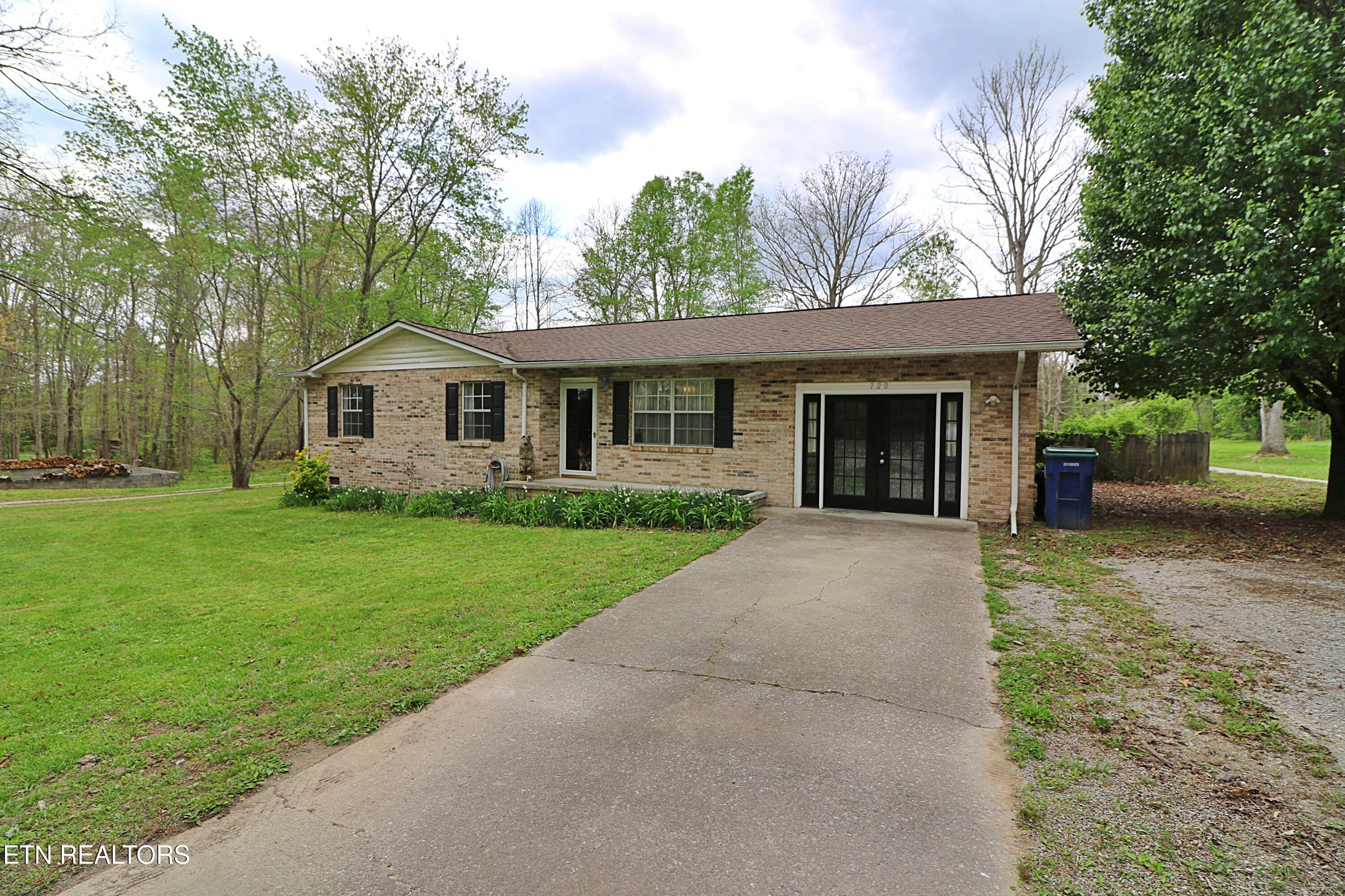 720 Cooper Lake Road Oneida TN 37841