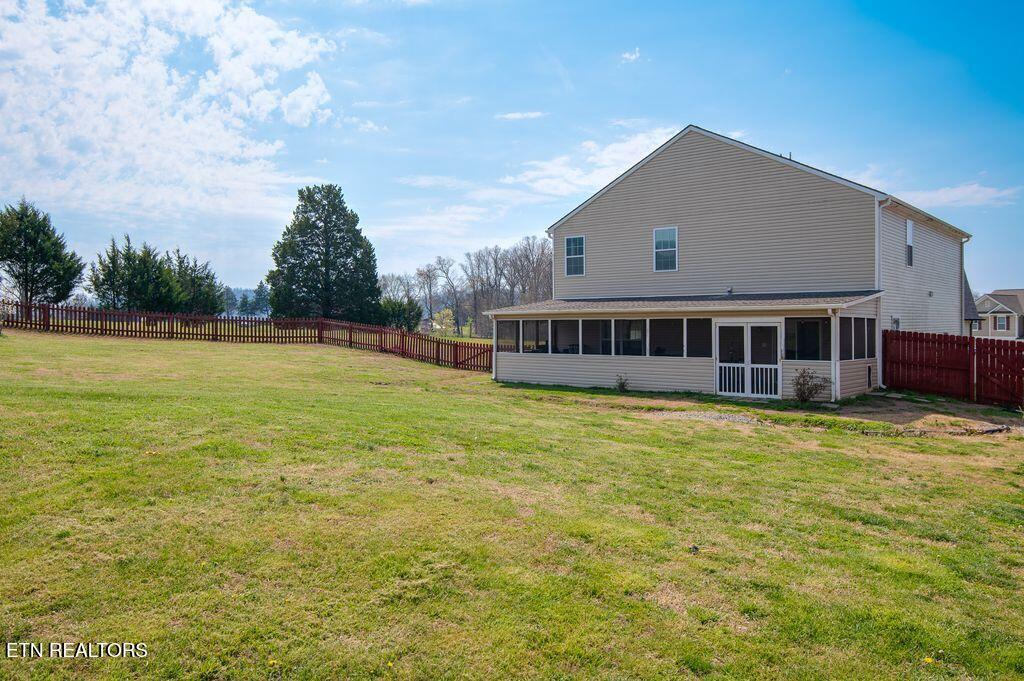 8259 Horseshoe Mesa Trail Corryton TN 37721