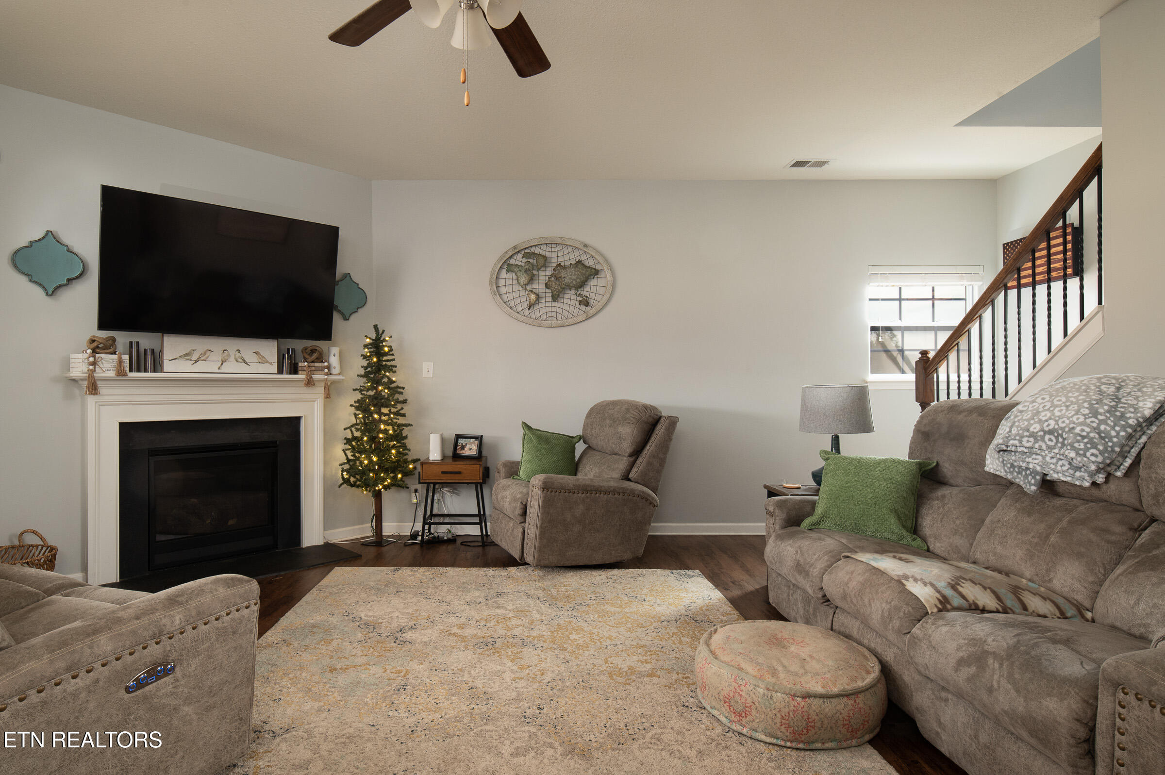 8259 Horseshoe Mesa Trail Corryton TN 37721