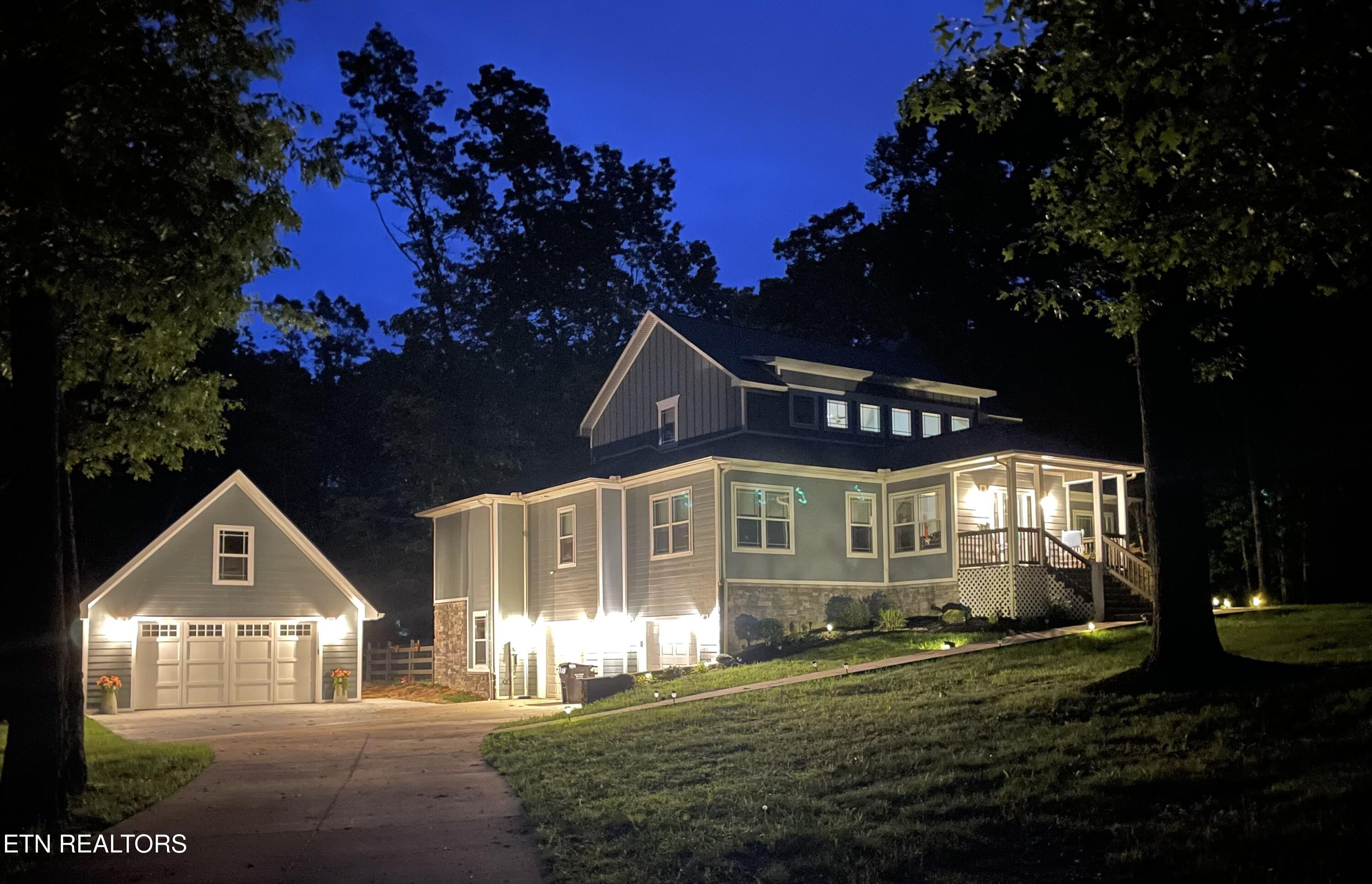 346 Red Oak Drive Oneida TN 37841