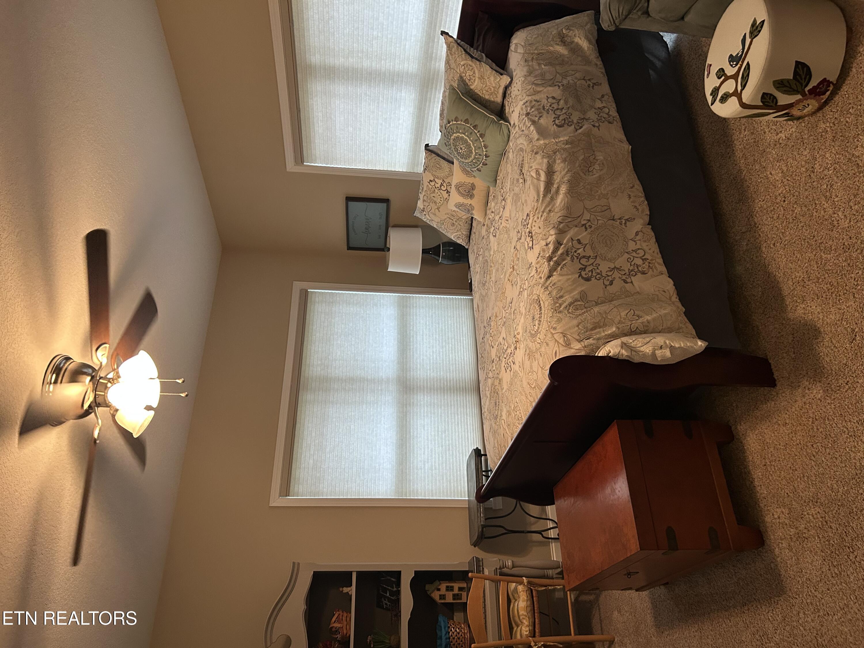 346 Red Oak Drive Oneida TN 37841