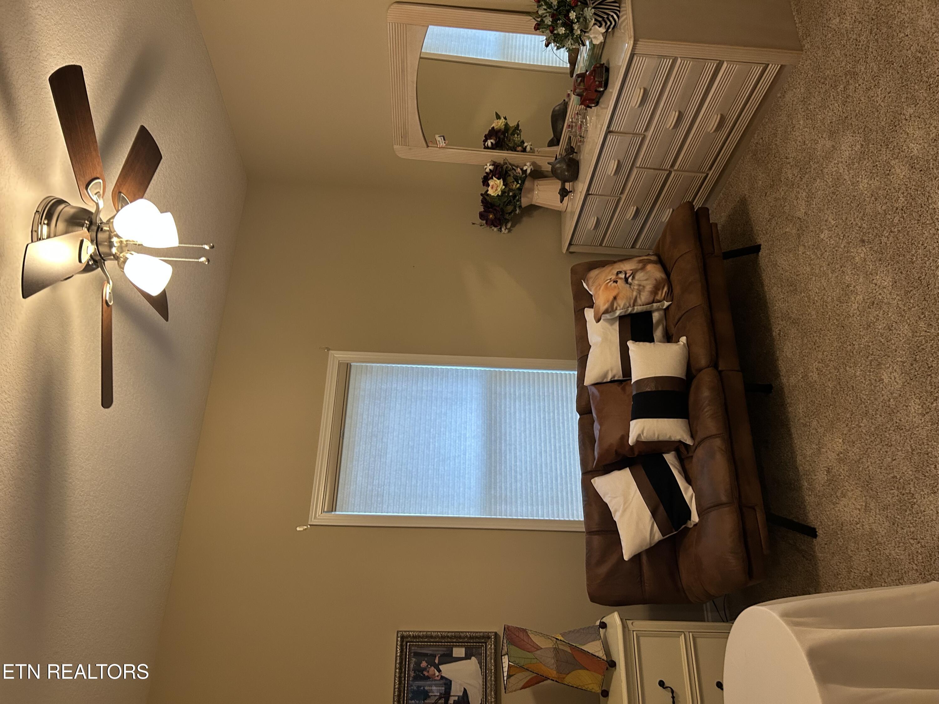 346 Red Oak Drive Oneida TN 37841