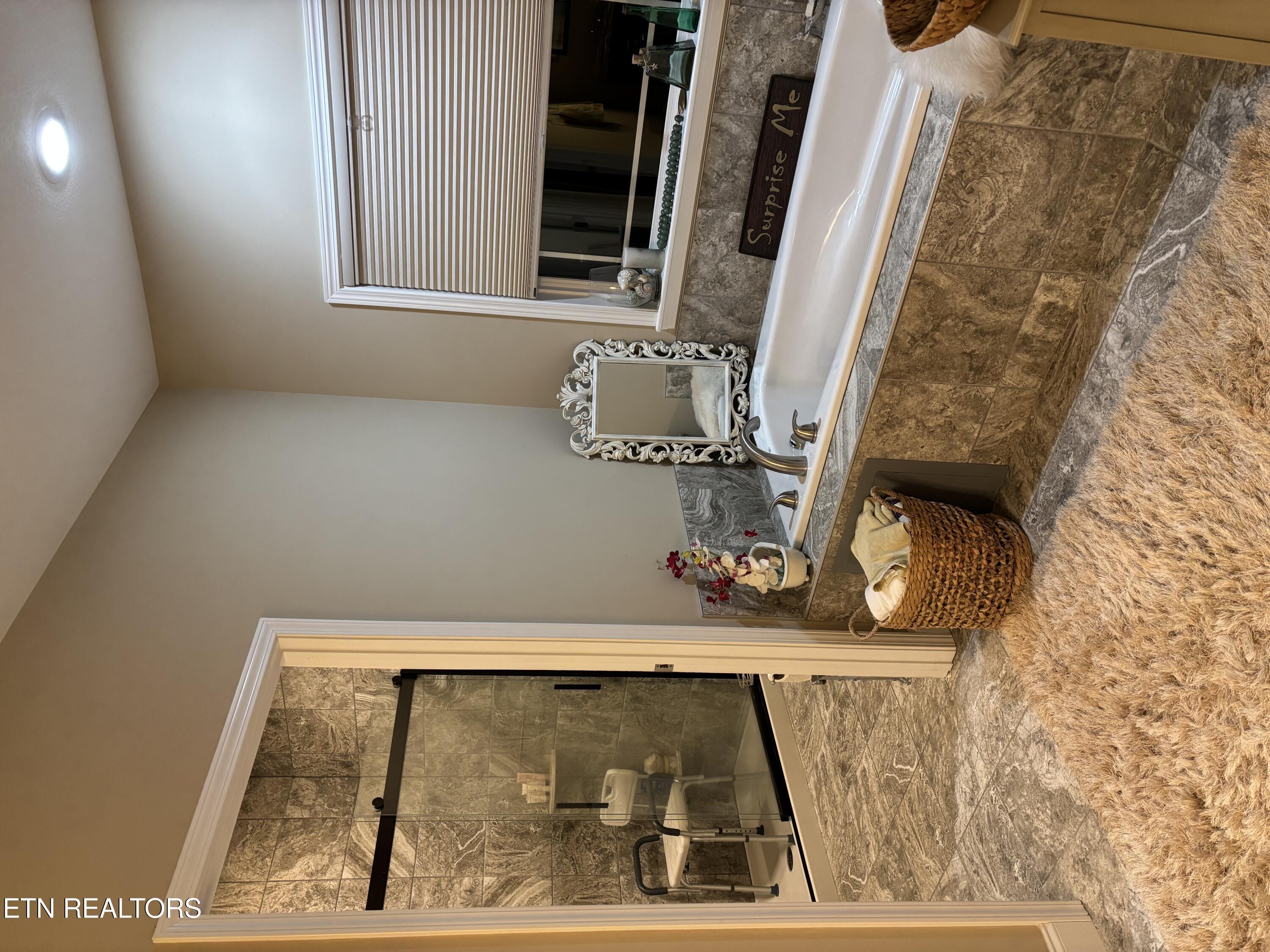 346 Red Oak Drive Oneida TN 37841