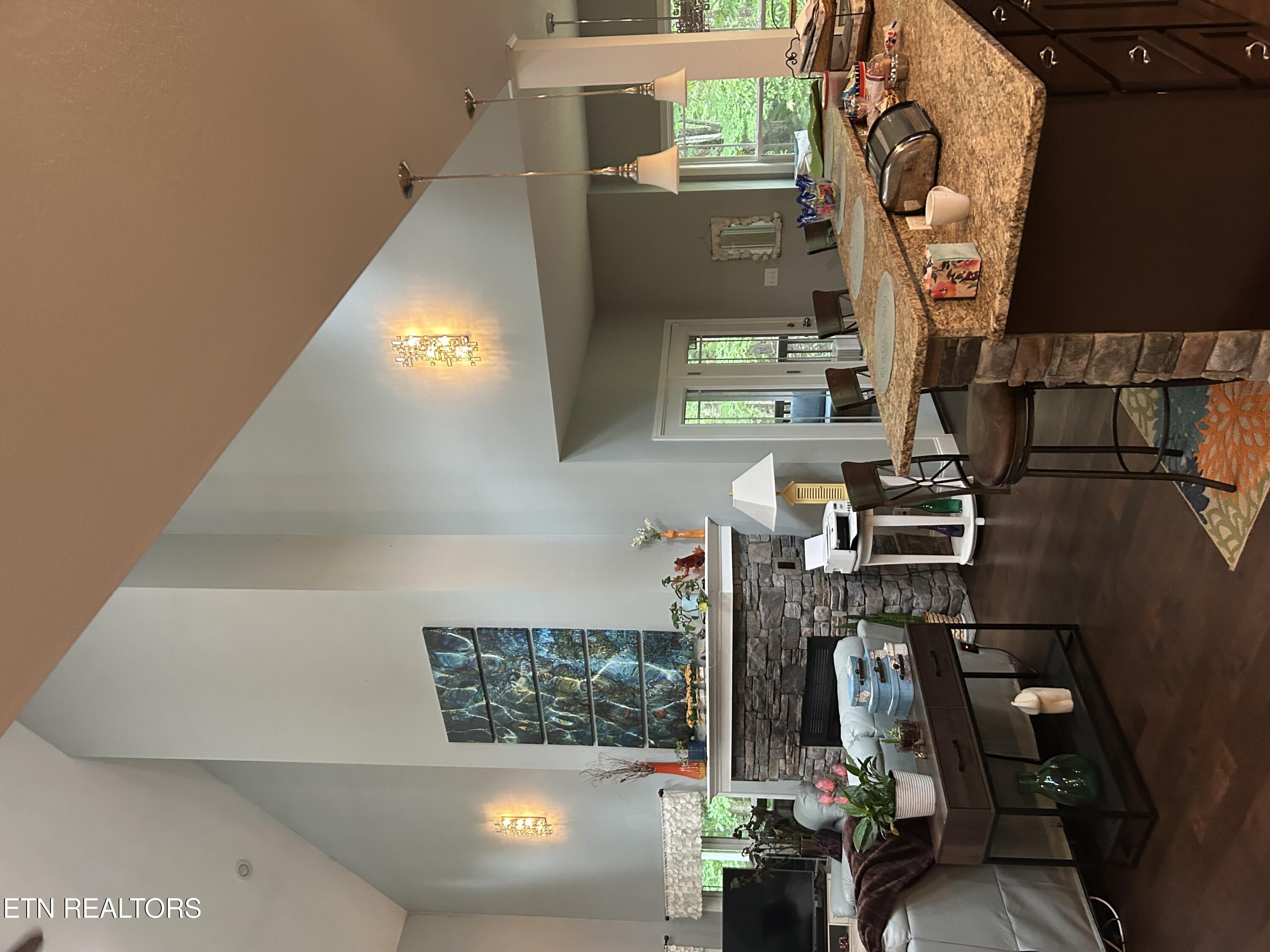 346 Red Oak Drive Oneida TN 37841