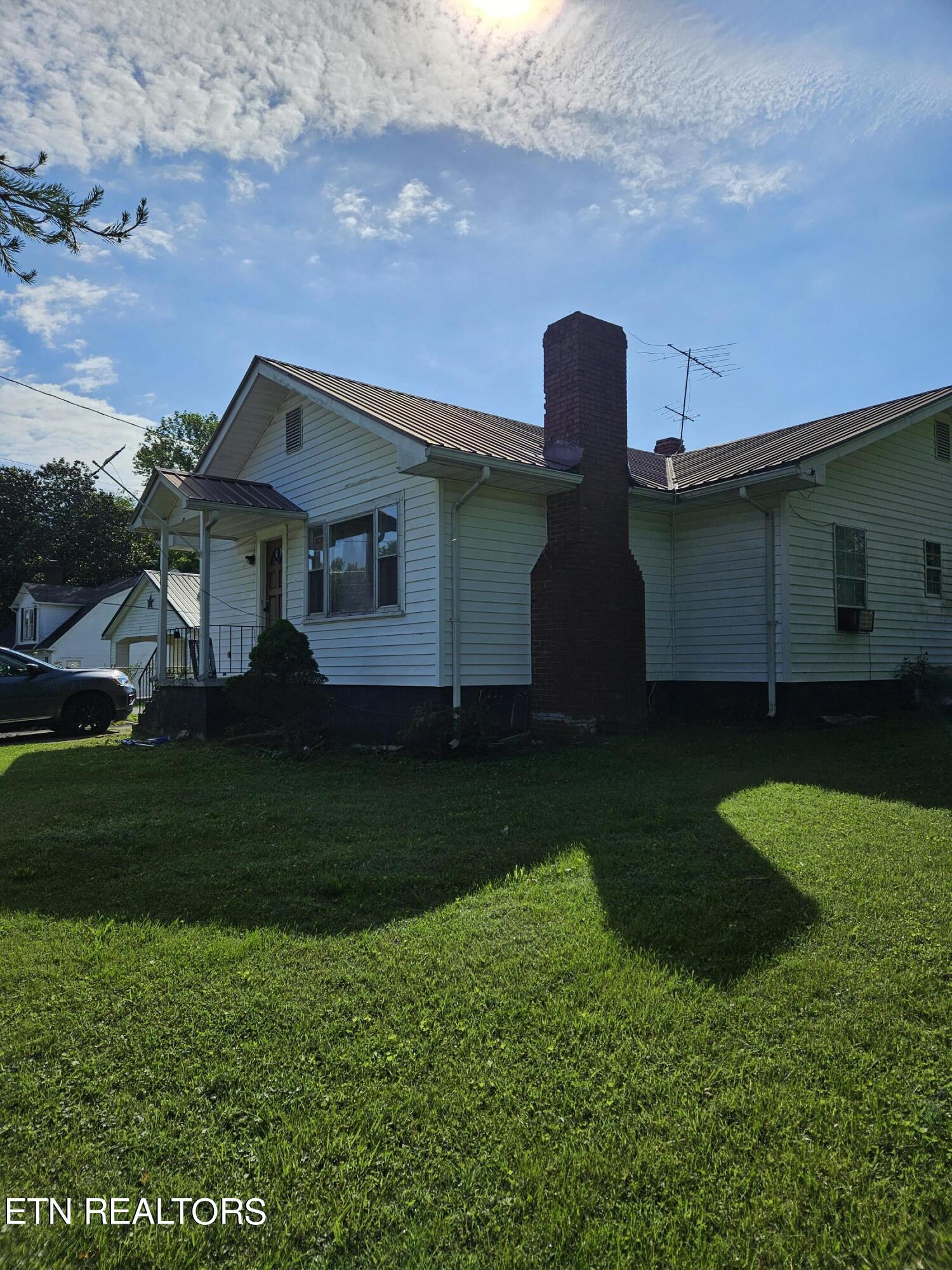 334 Margrave Drive Harriman TN 37748