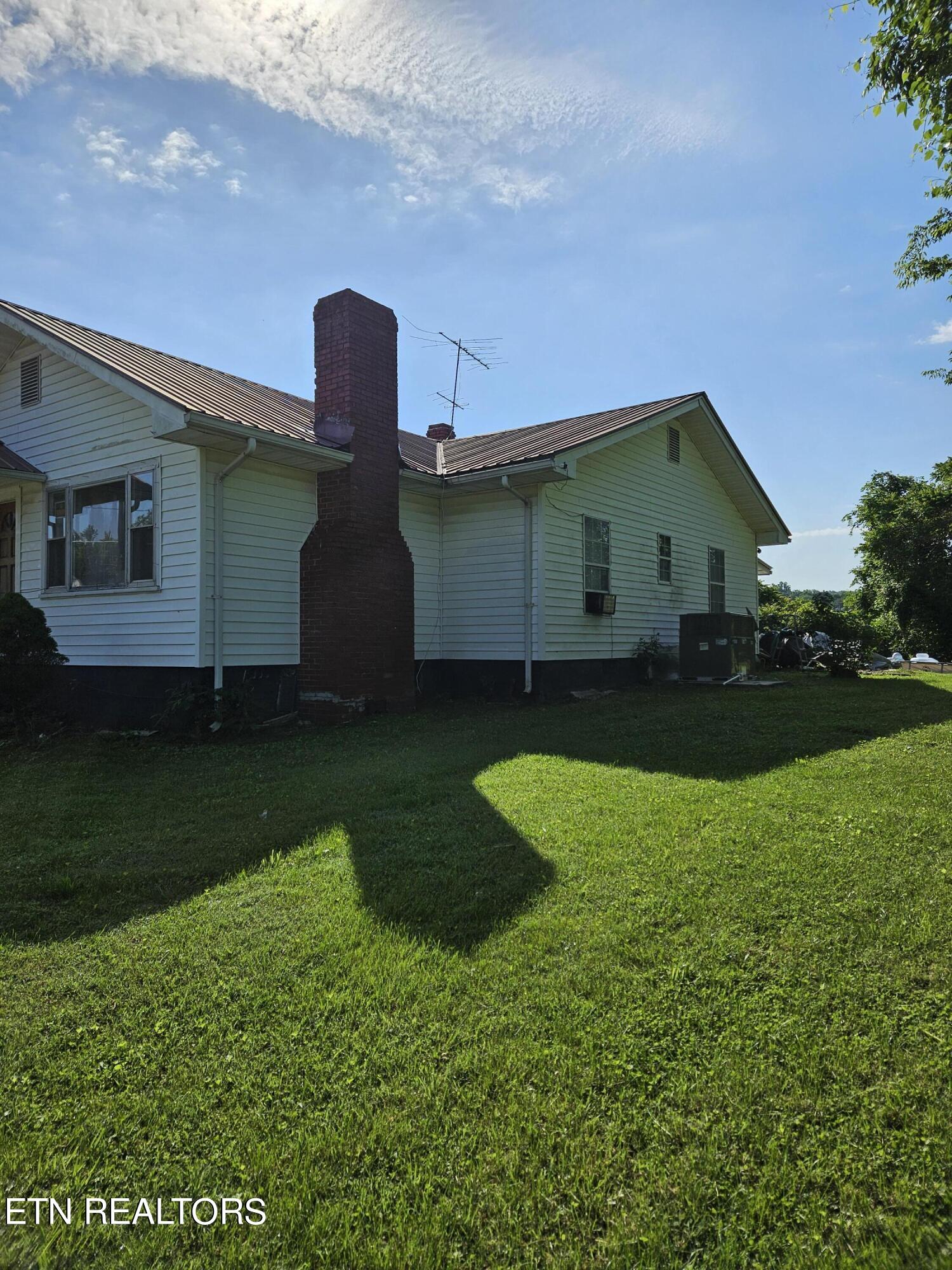 334 Margrave Drive Harriman TN 37748