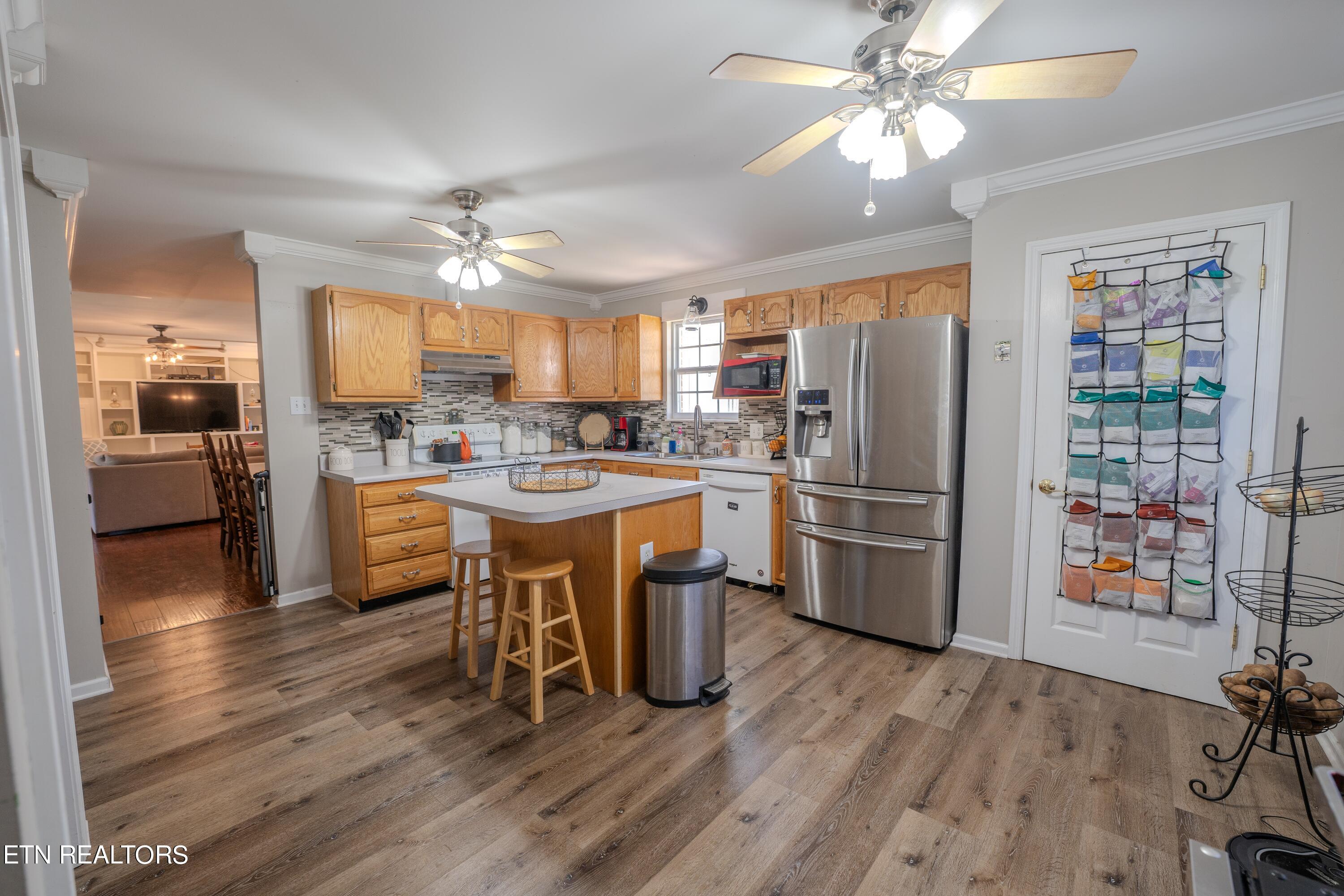1305 Price Road Lenoir City TN 37771