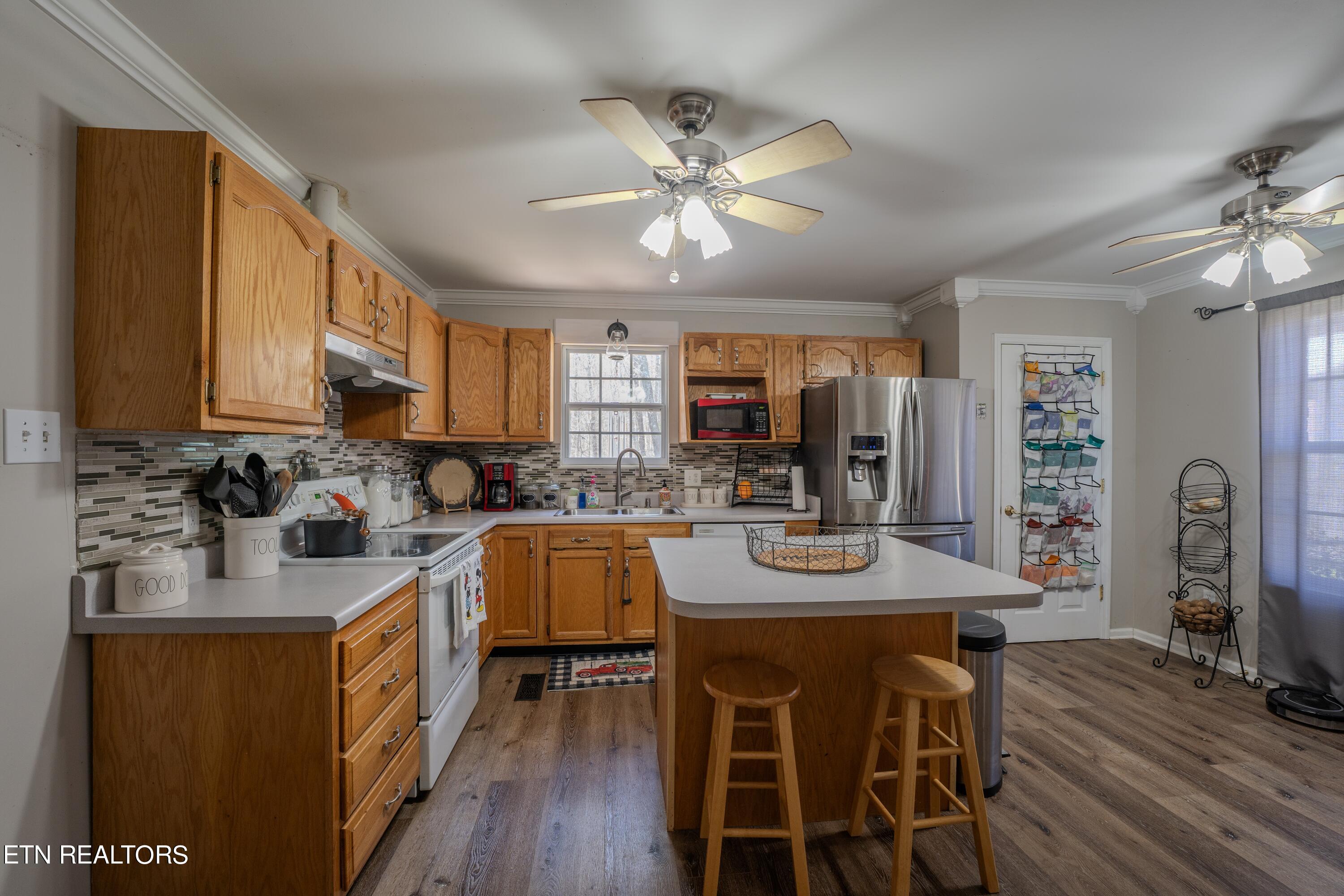 1305 Price Road Lenoir City TN 37771