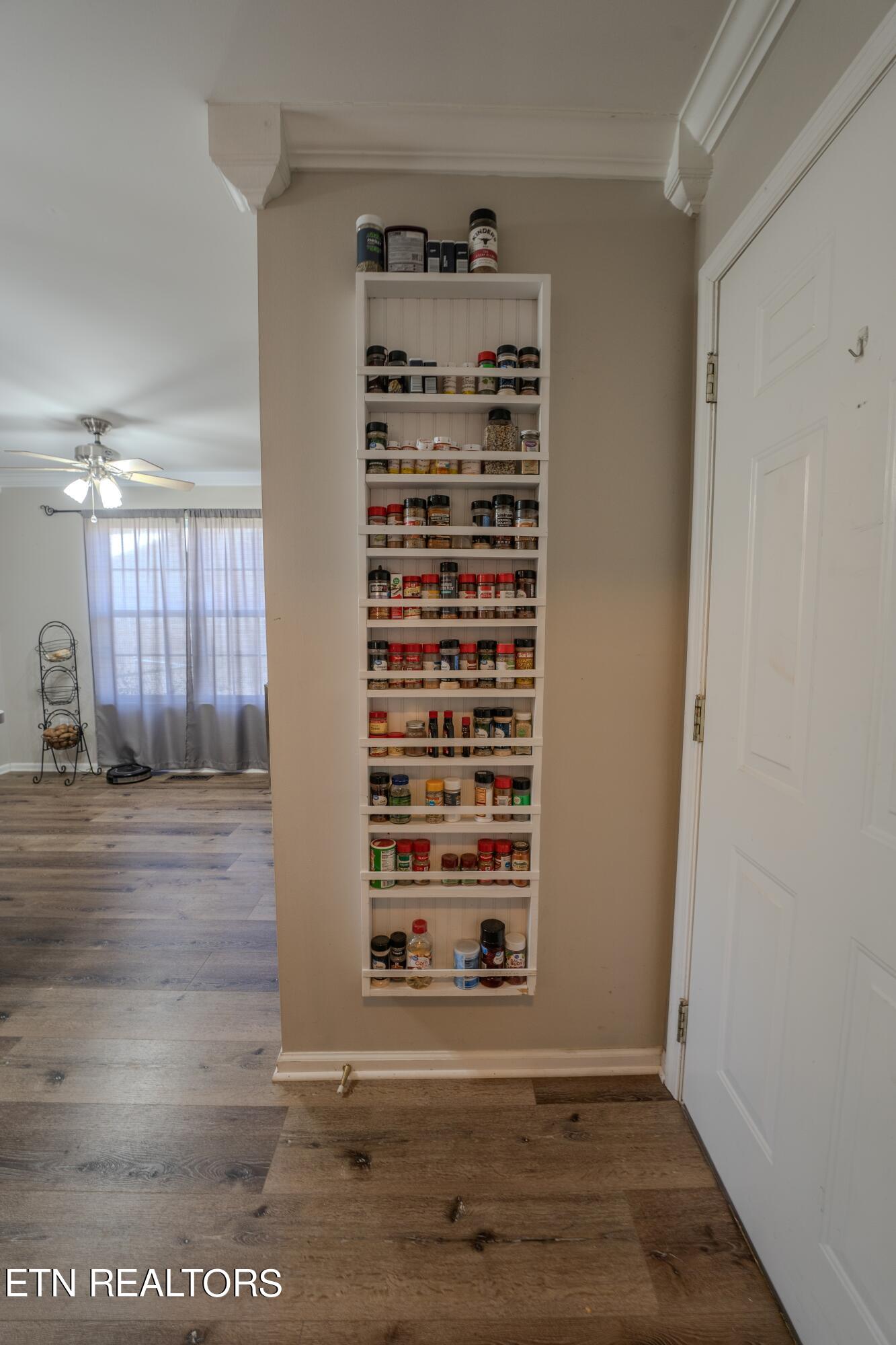 1305 Price Road Lenoir City TN 37771