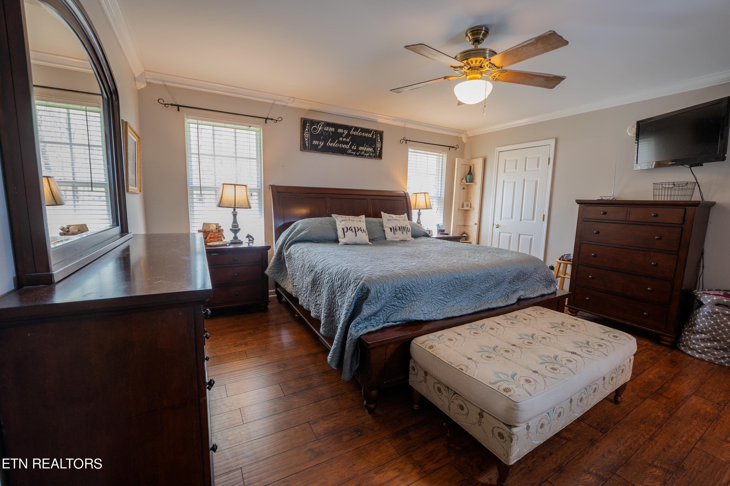 1305 Price Road Lenoir City TN 37771