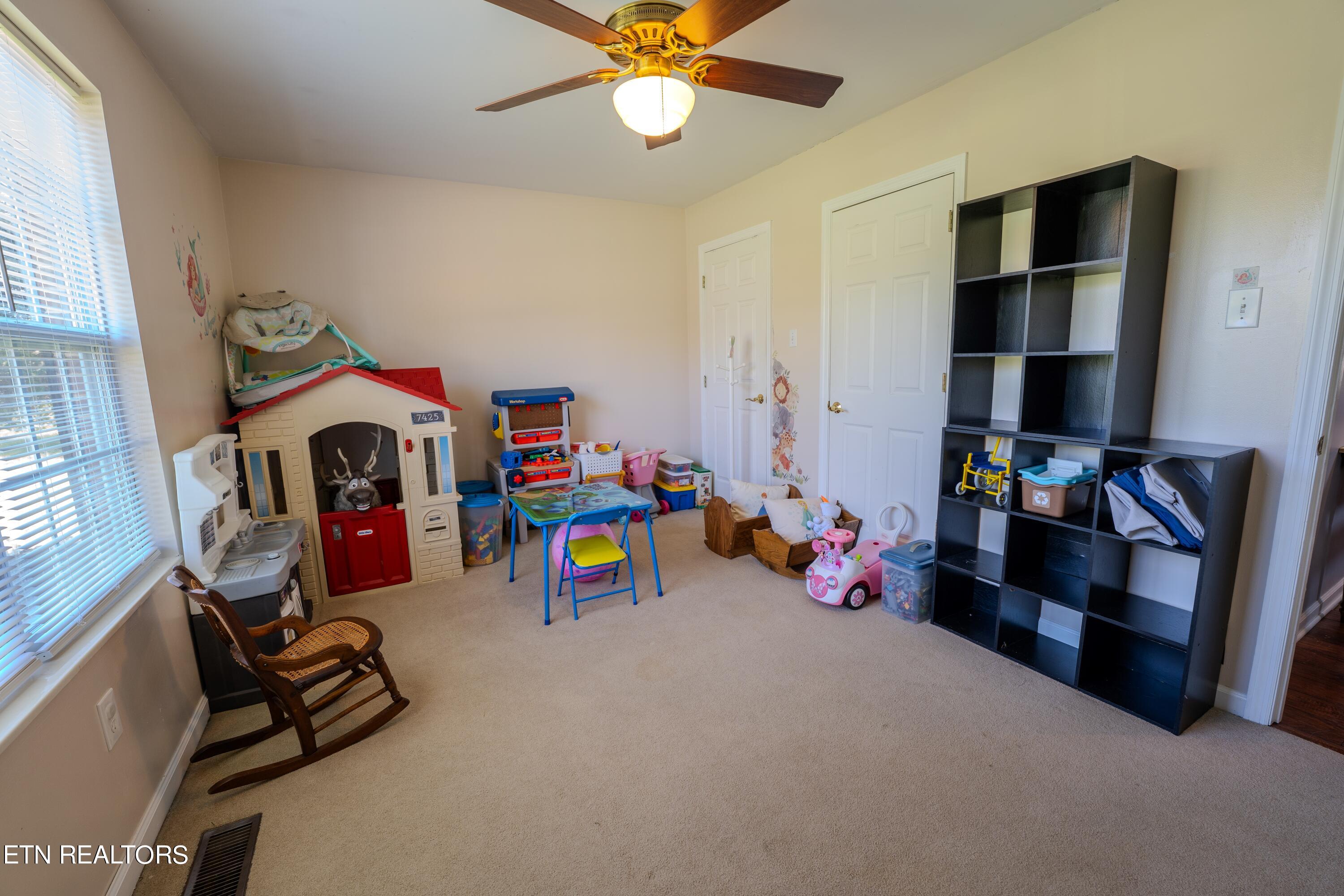 1305 Price Road Lenoir City TN 37771