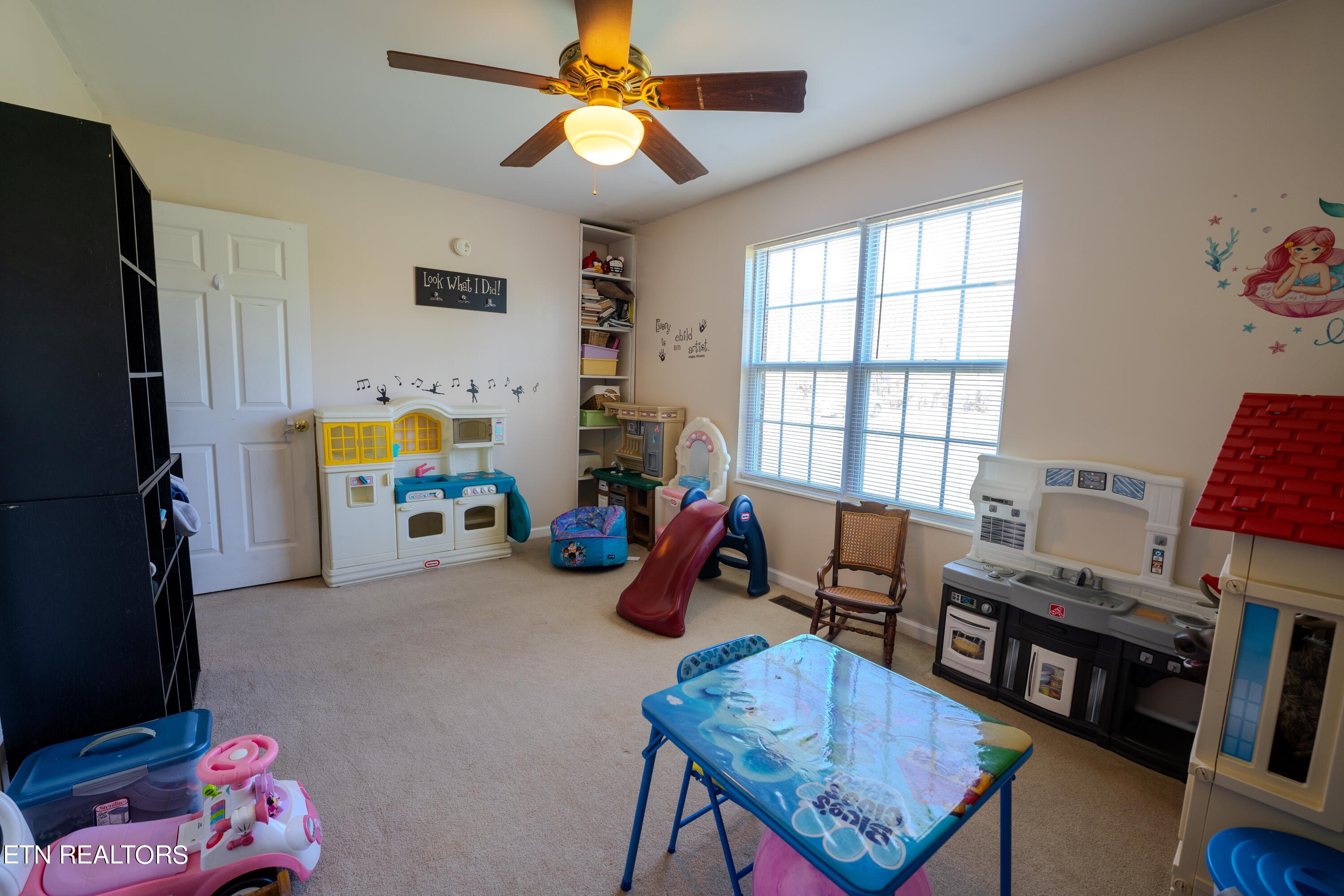 1305 Price Road Lenoir City TN 37771