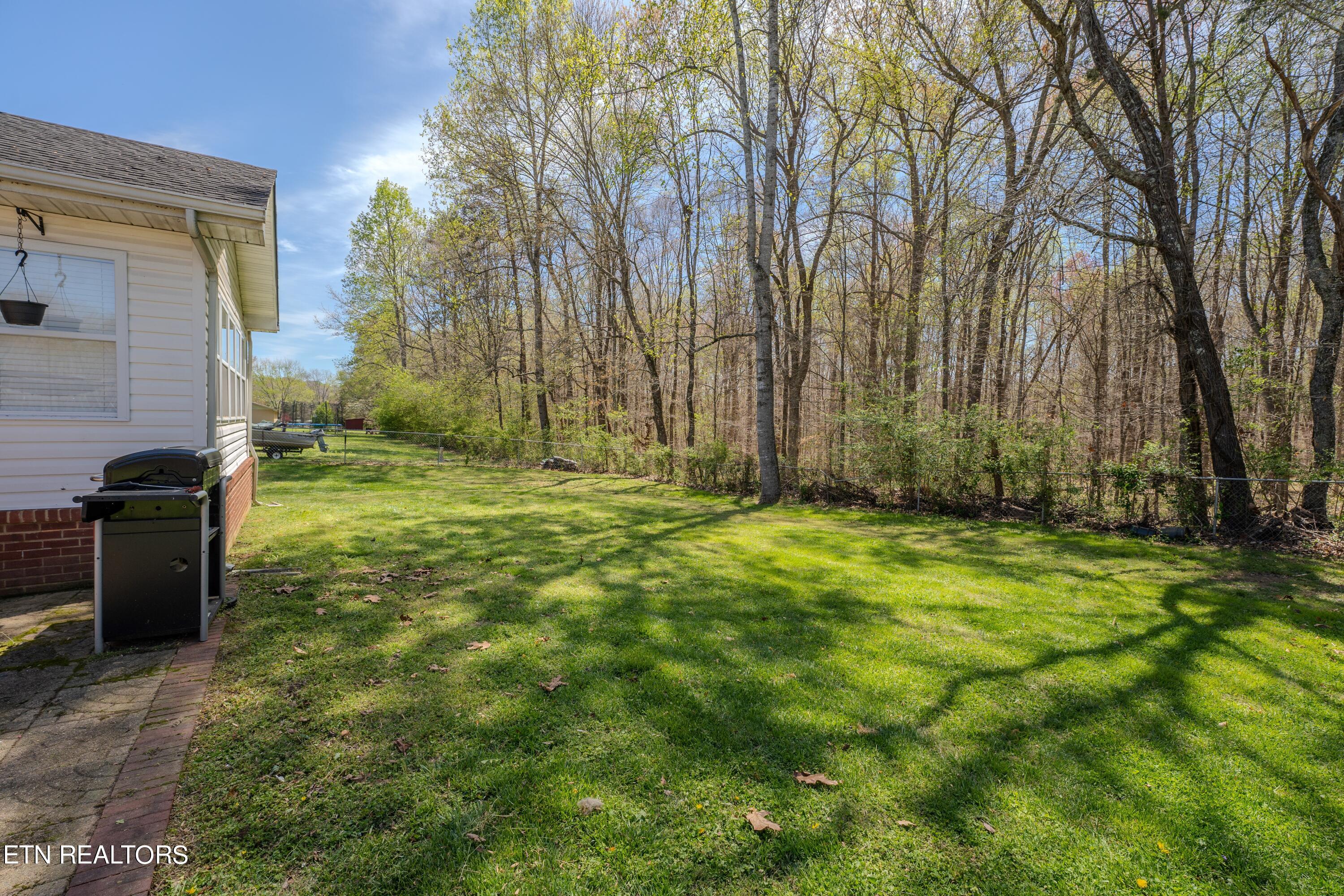 1305 Price Road Lenoir City TN 37771