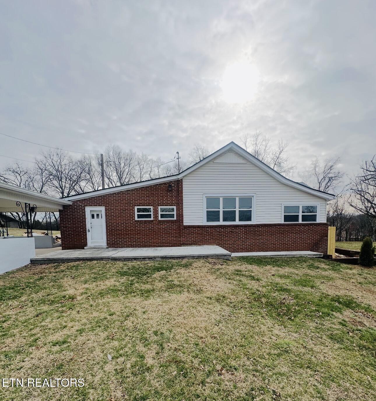 1507 Roberson Springs Road Loudon TN 37774