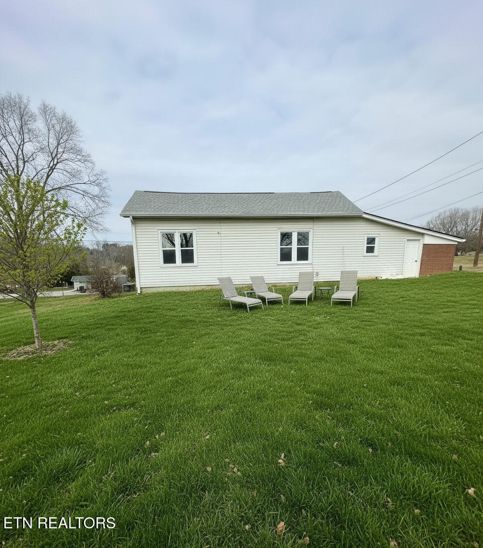 1507 Roberson Springs Road Loudon TN 37774