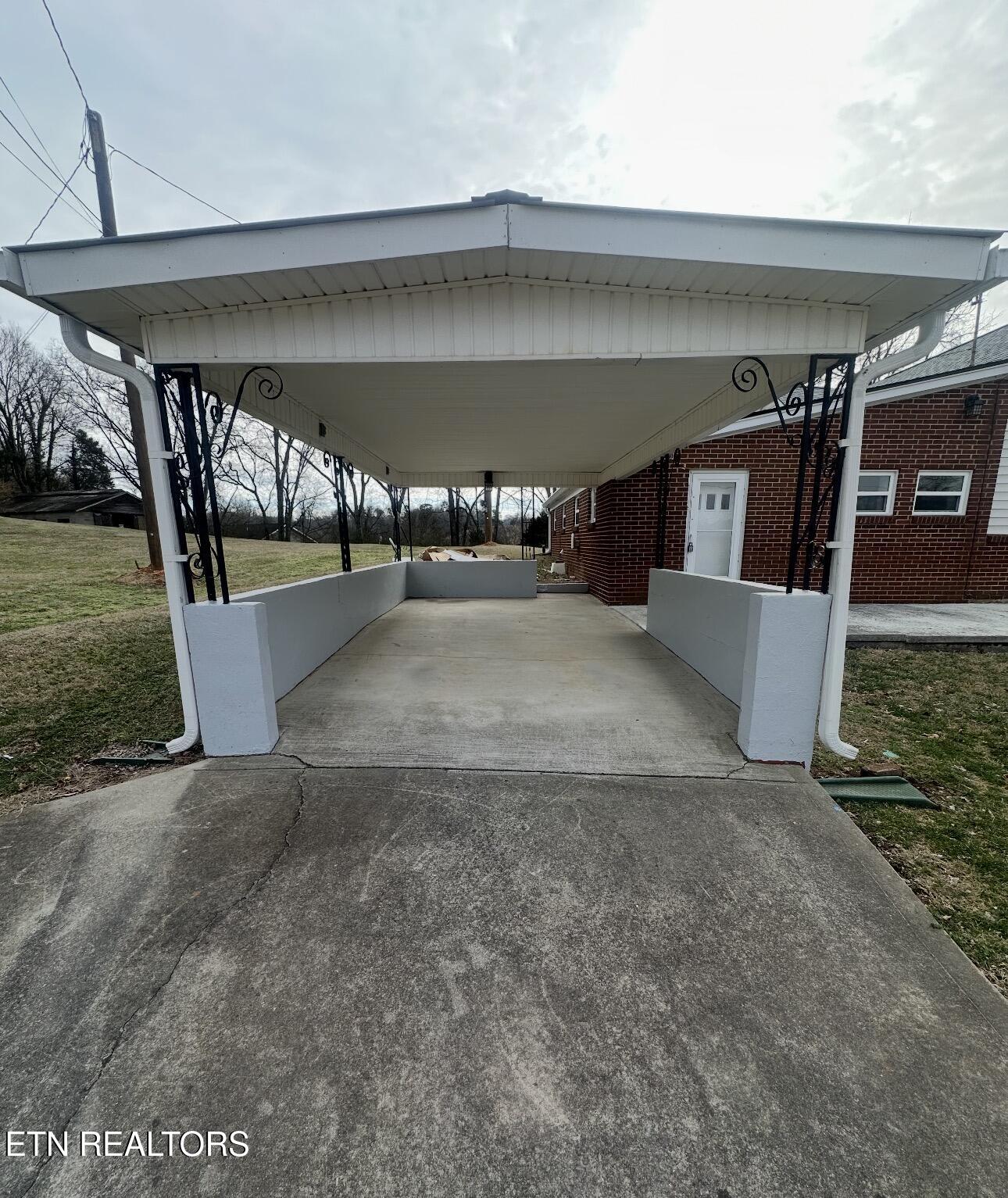 1507 Roberson Springs Road Loudon TN 37774