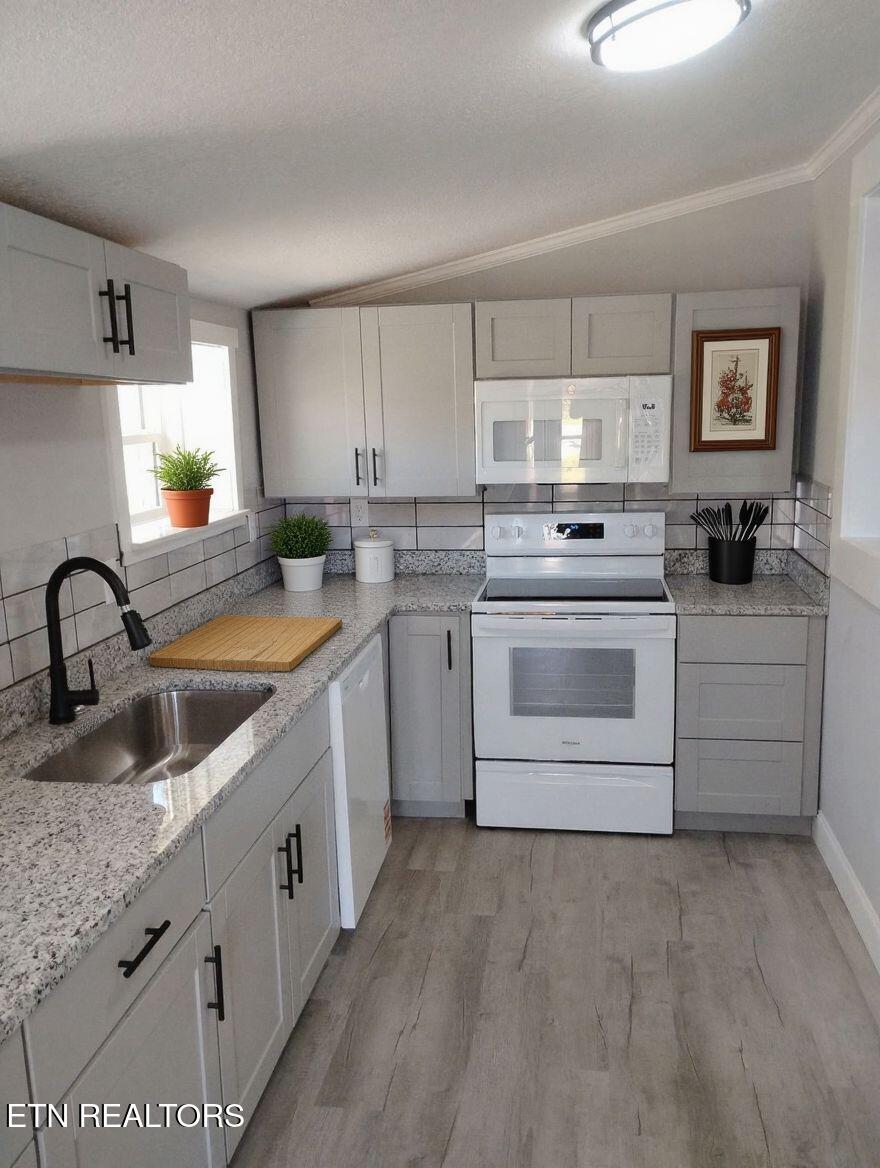 1507 Roberson Springs Road Loudon TN 37774