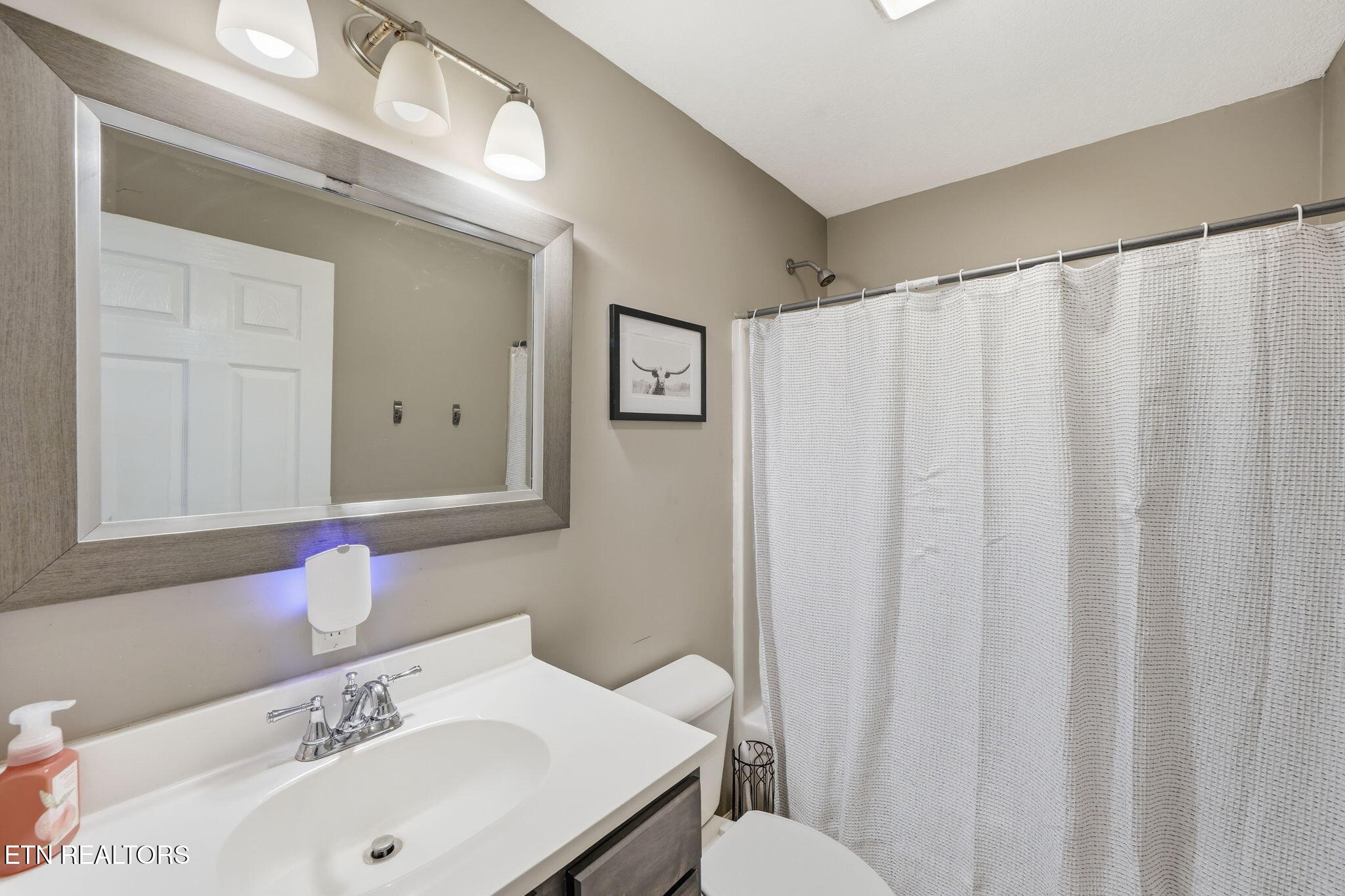 3259 River Pointe Circle Kodak TN 37764